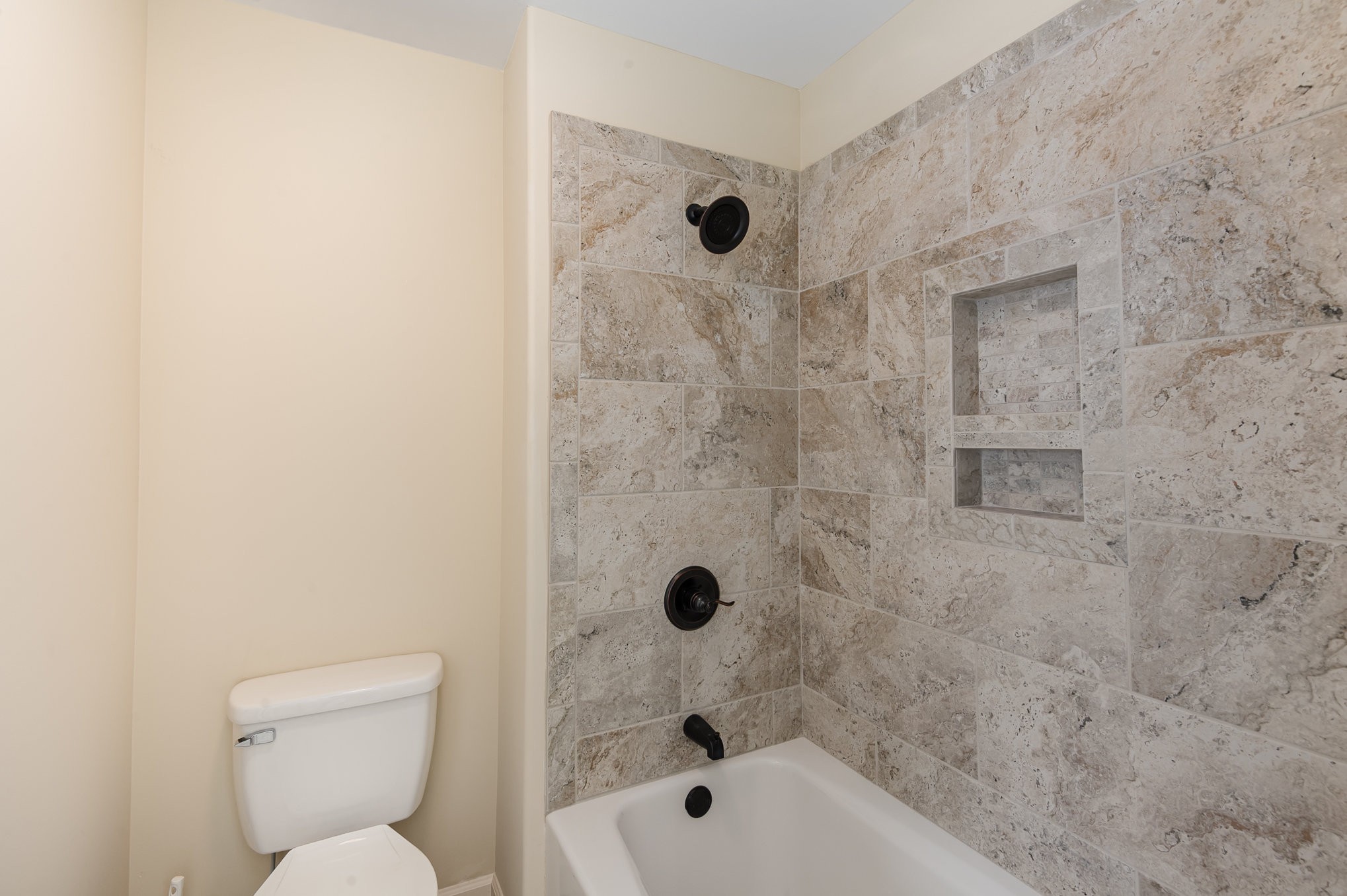 427 Fieldstone Dr