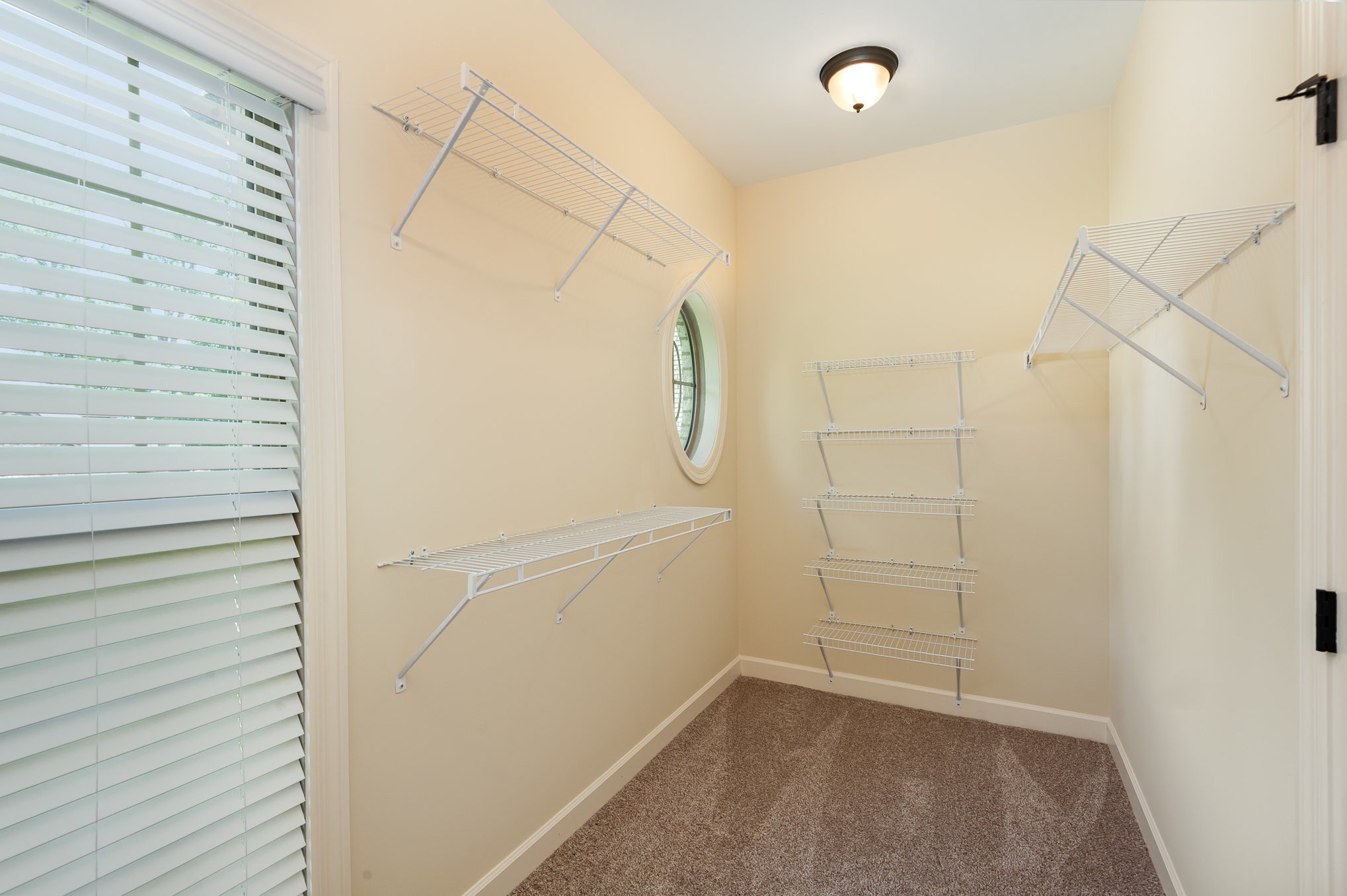427 Fieldstone Dr