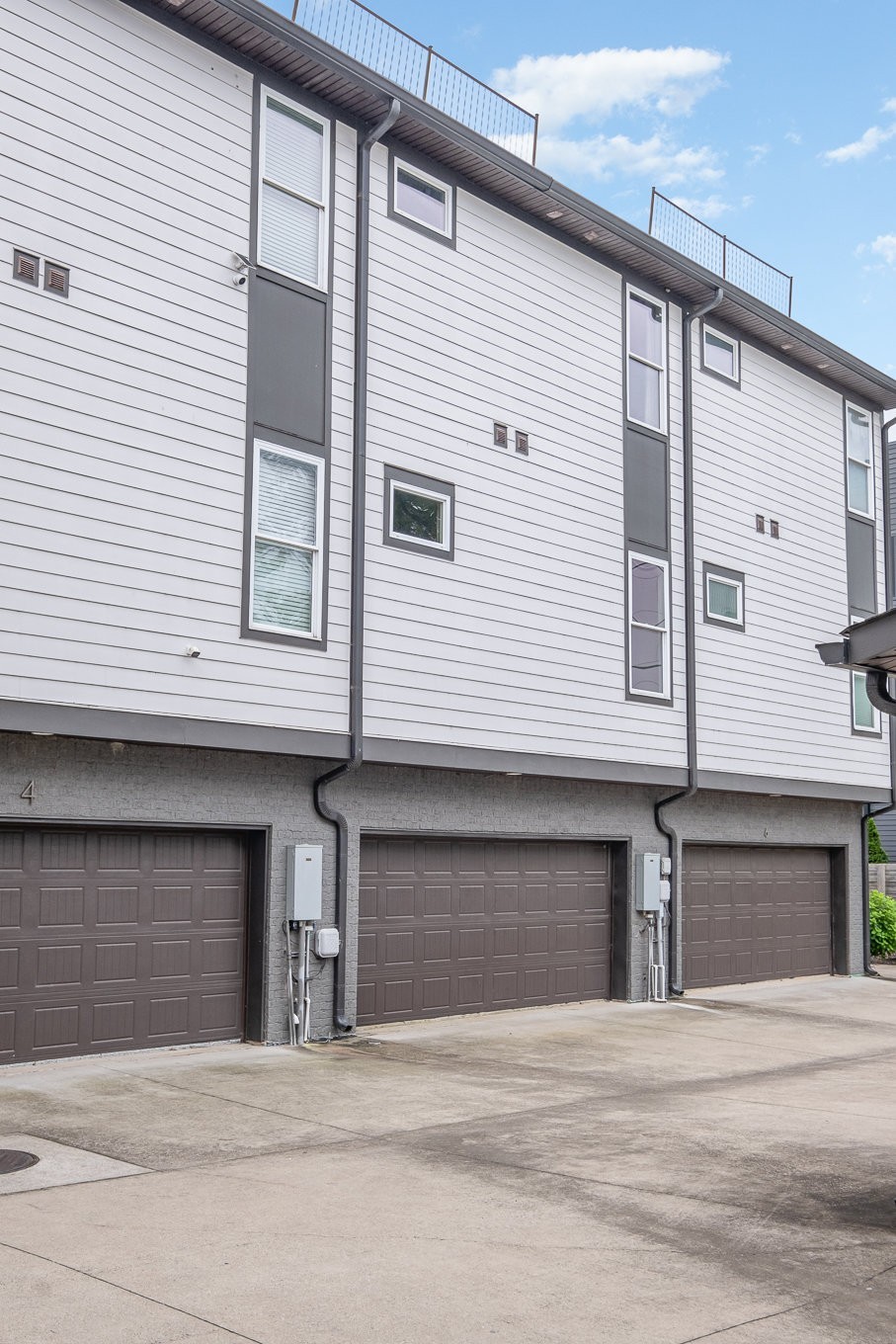 1106 Wade Ave Unit: 5