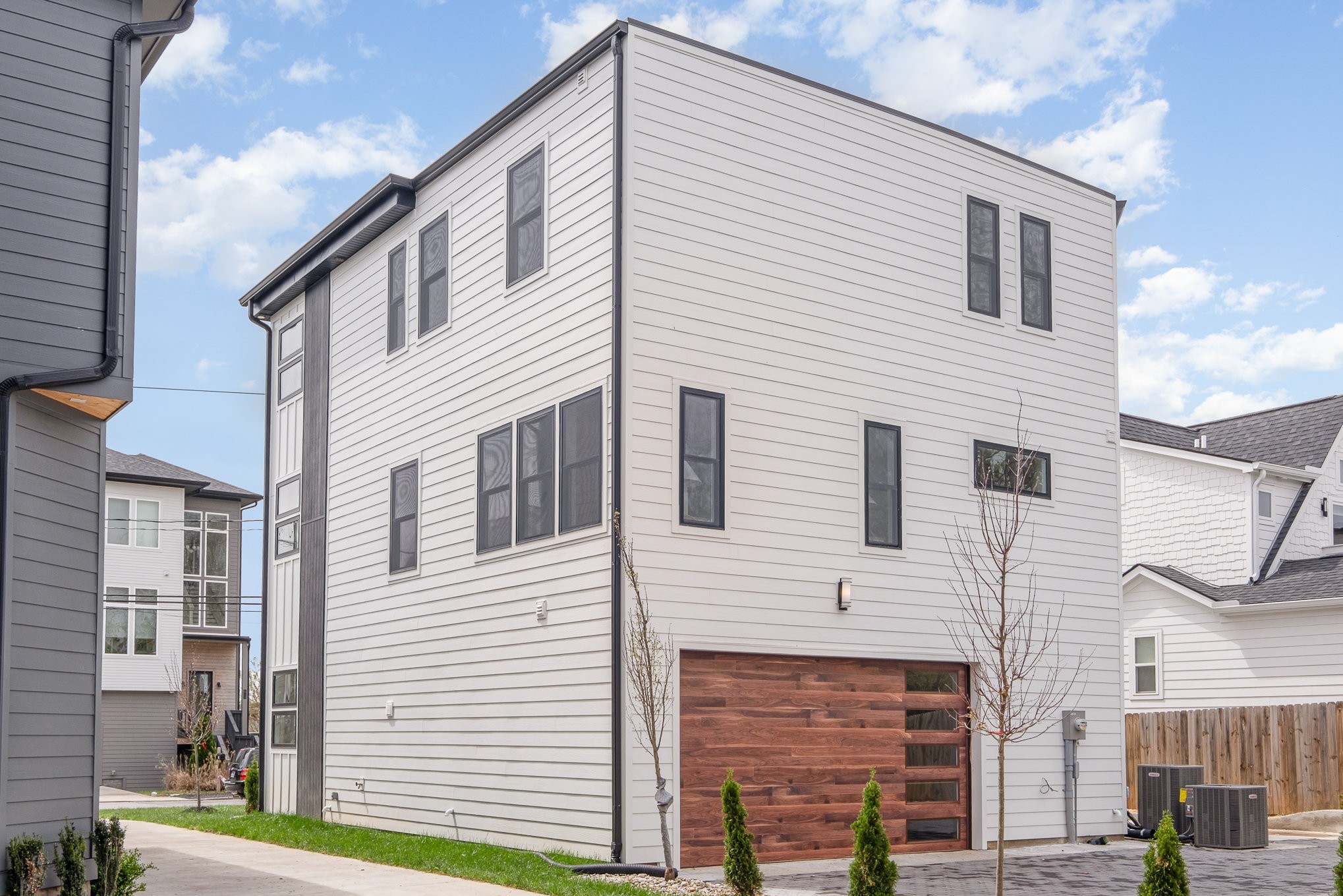 618A Southgate Ave