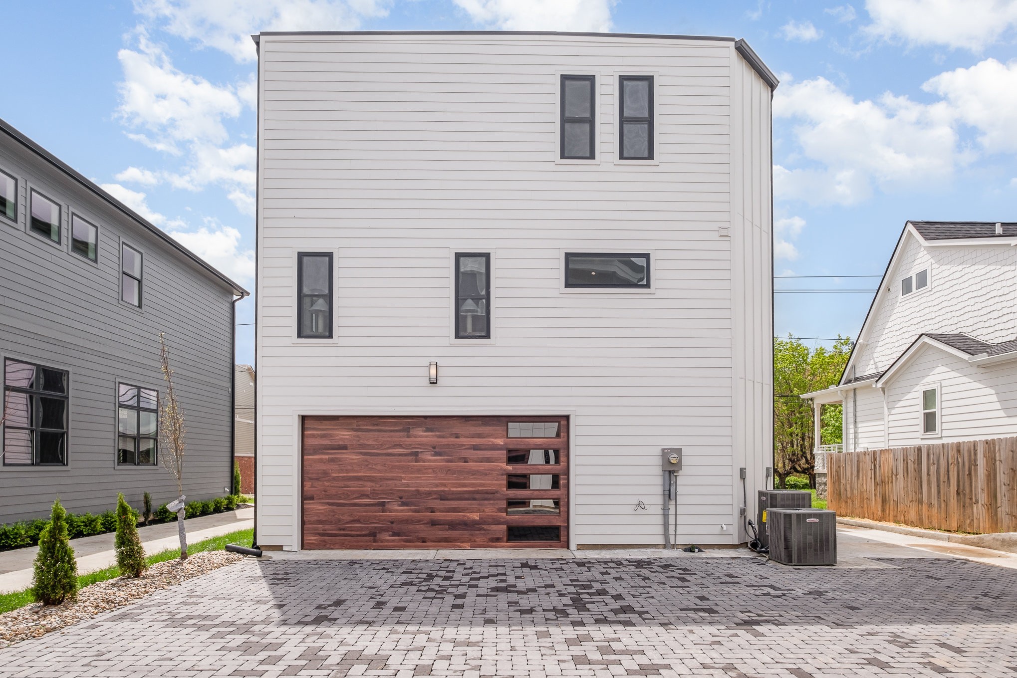 618A Southgate Ave