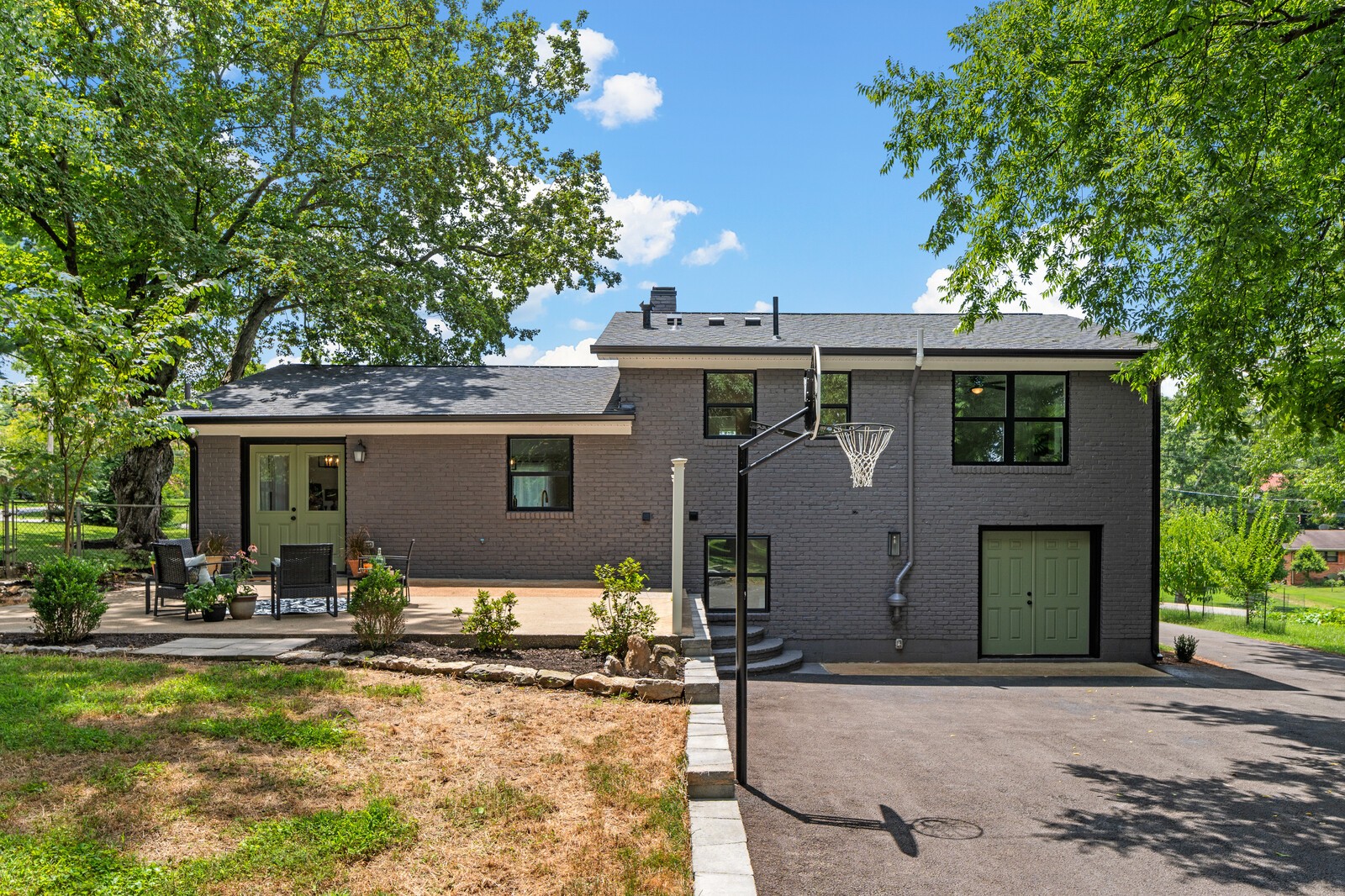 2318 Revere Pl