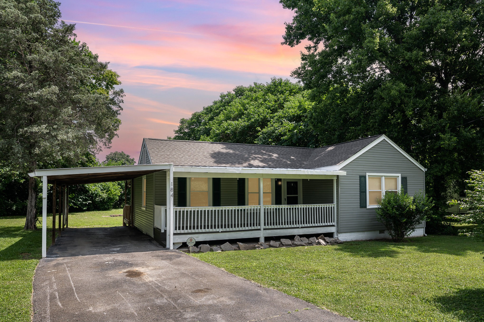 184 Empire Dr