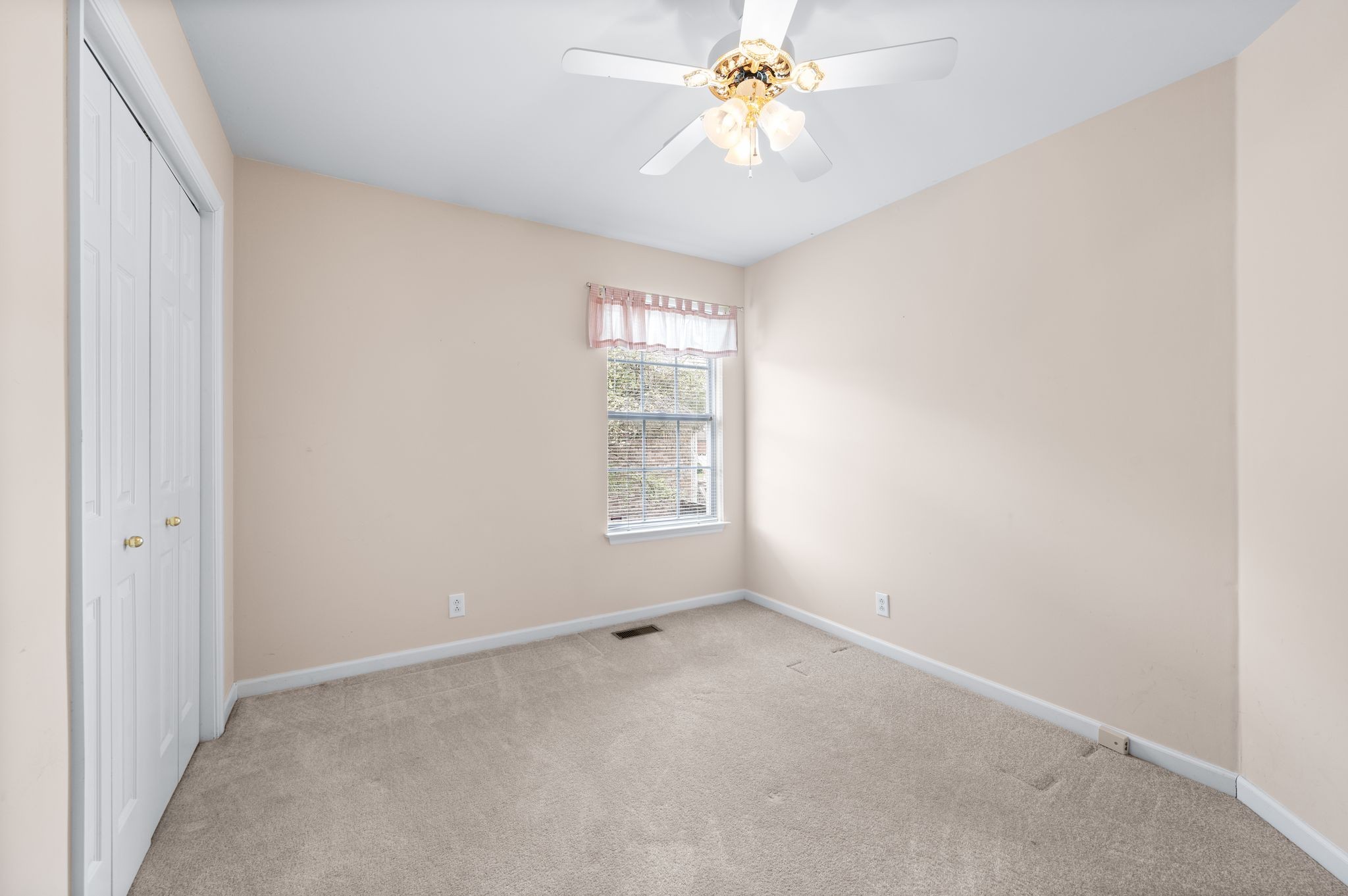 7948 Boone Trce