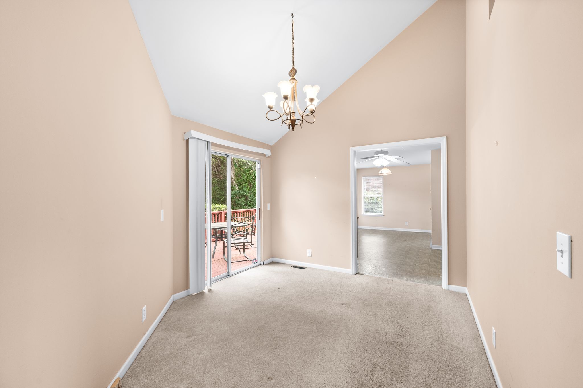 7948 Boone Trce