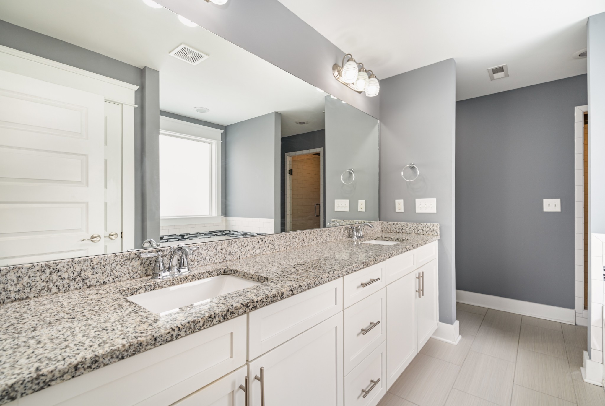 6009A Pennsylvania Ave