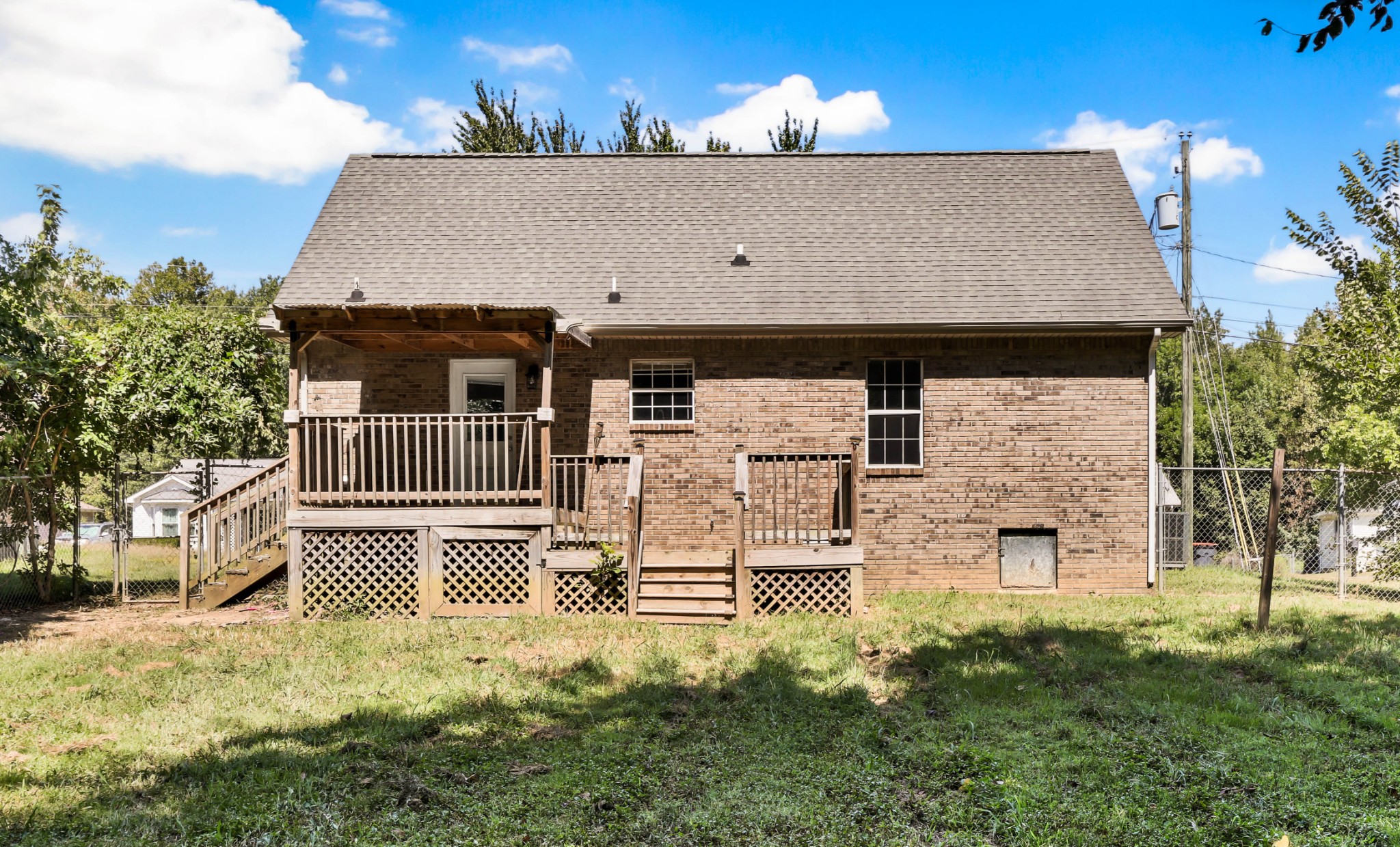 756 Spees Dr