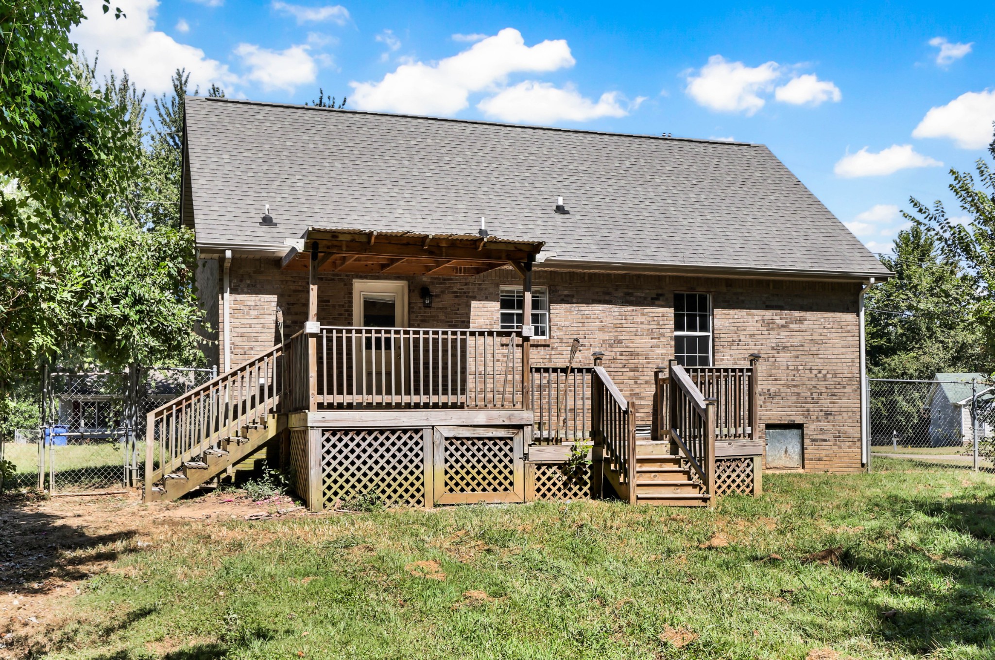 756 Spees Dr