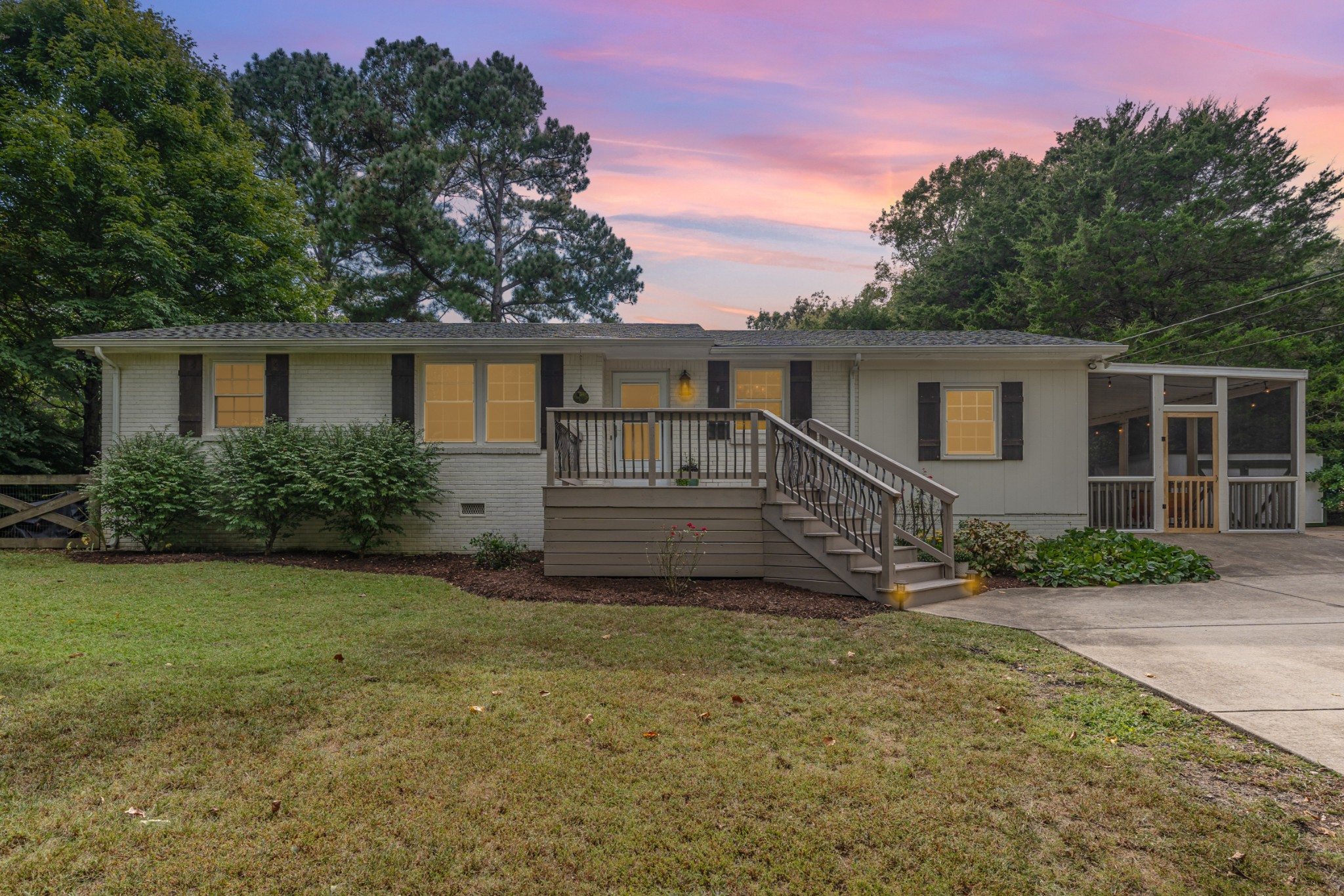 7316 Chester Rd