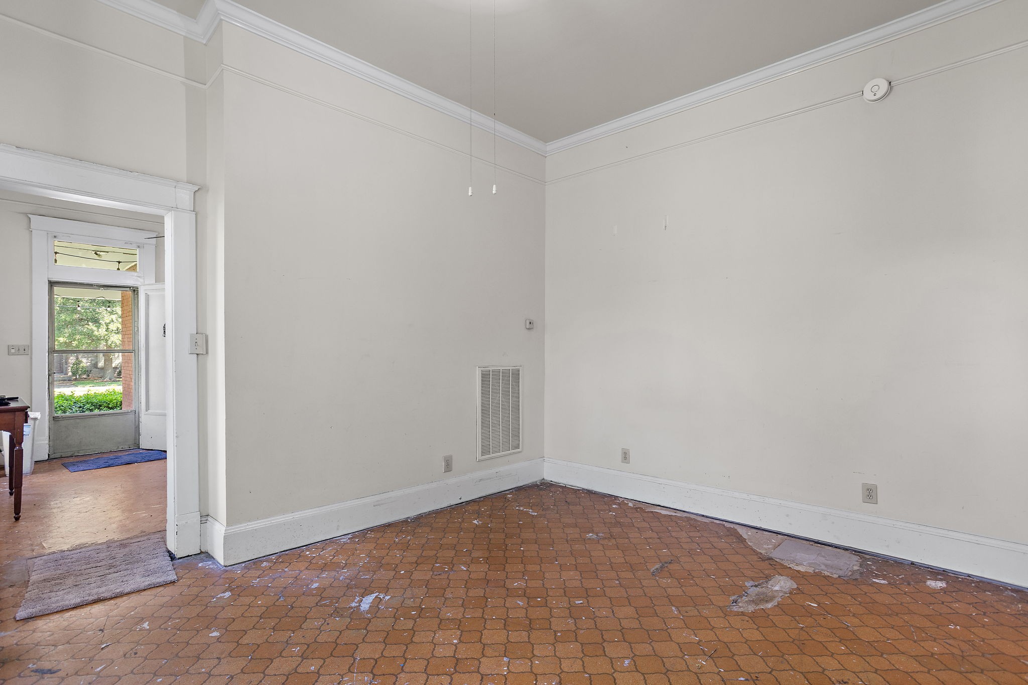 2109 Elliott Ave