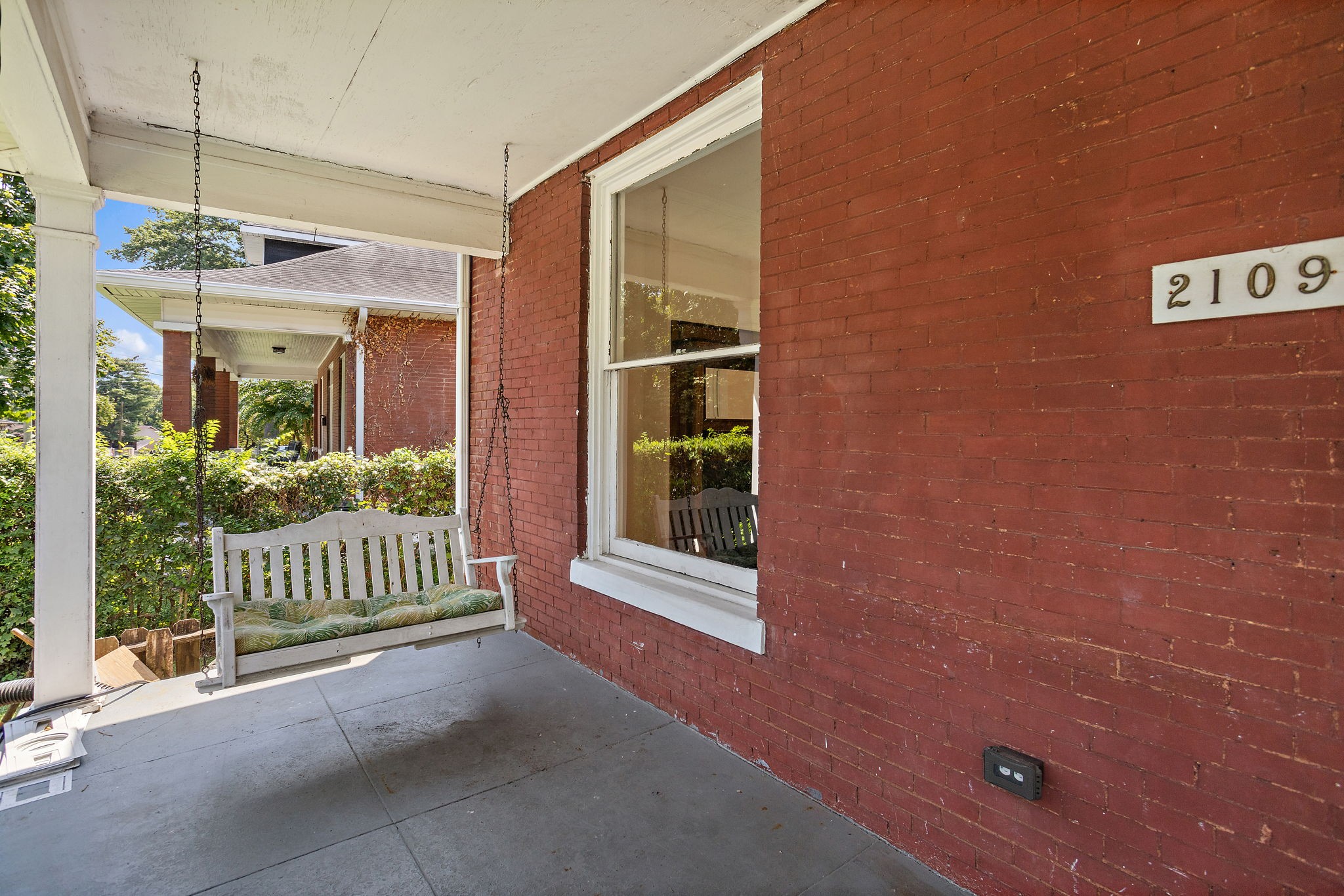 2109 Elliott Ave