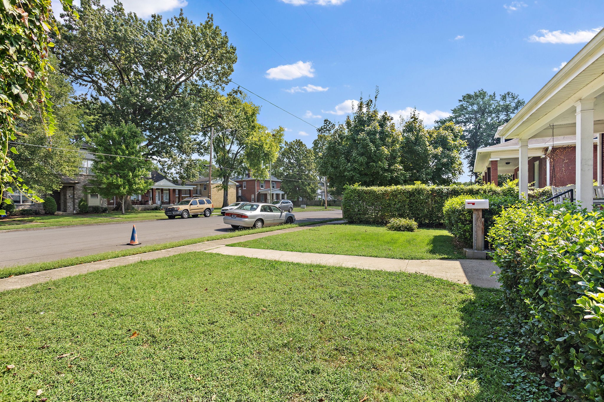 2109 Elliott Ave