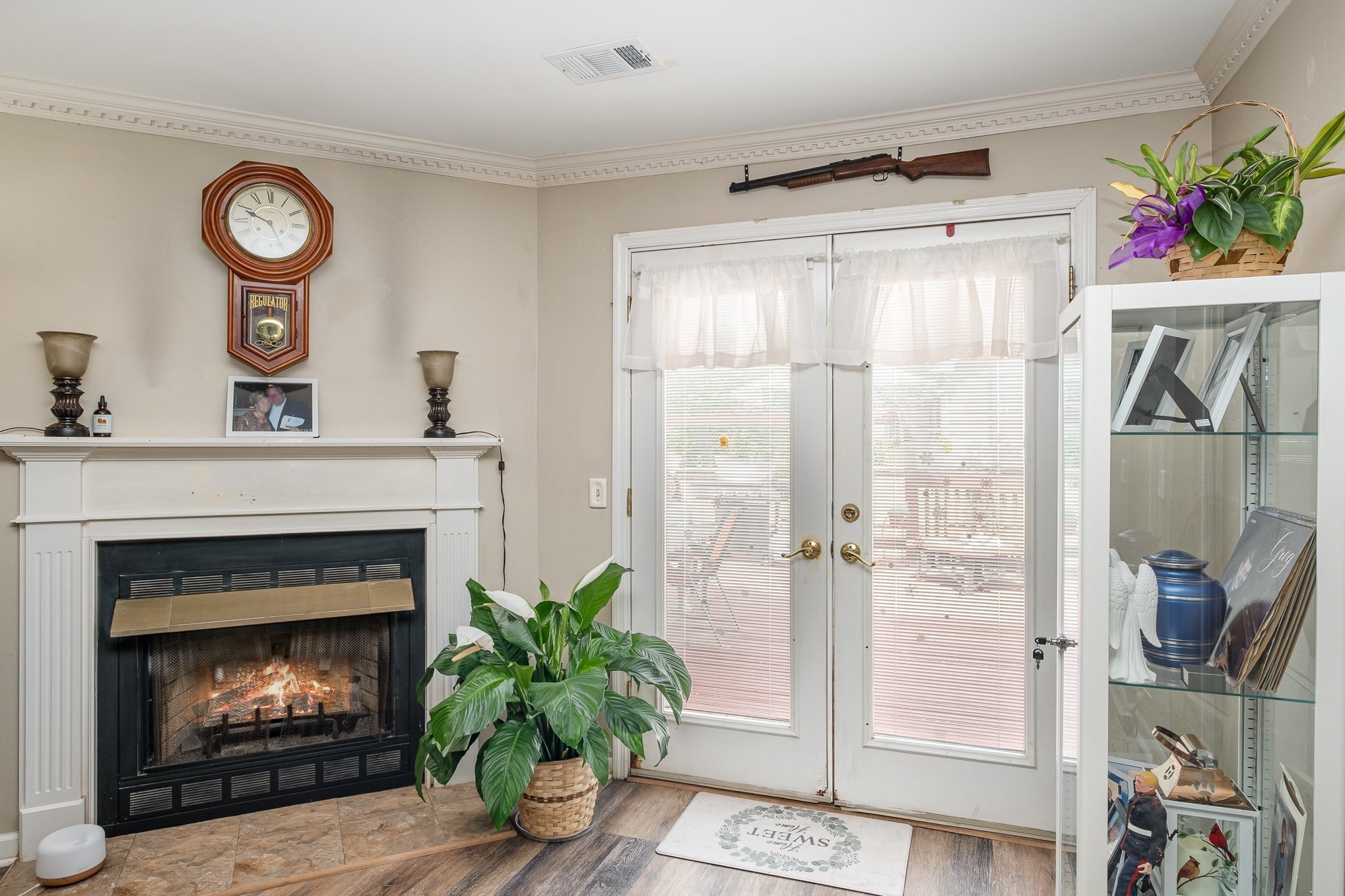 1113 Jacksons Valley Rd