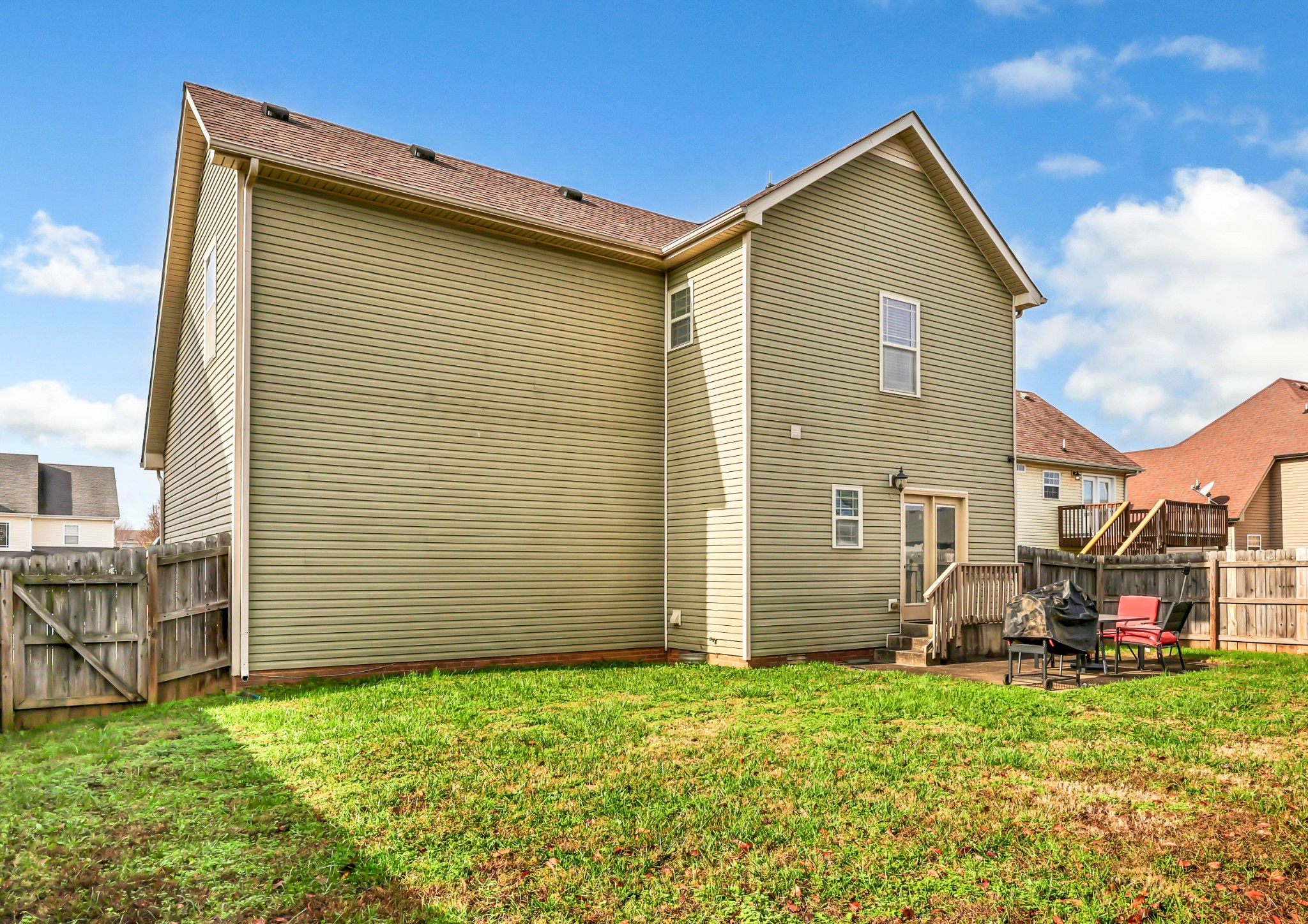 3341 Franklin Meadows Way