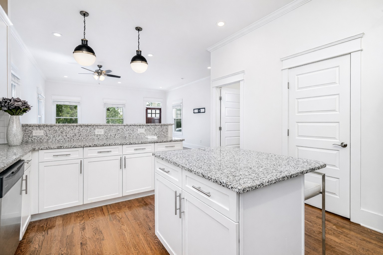 6009A Pennsylvania Ave