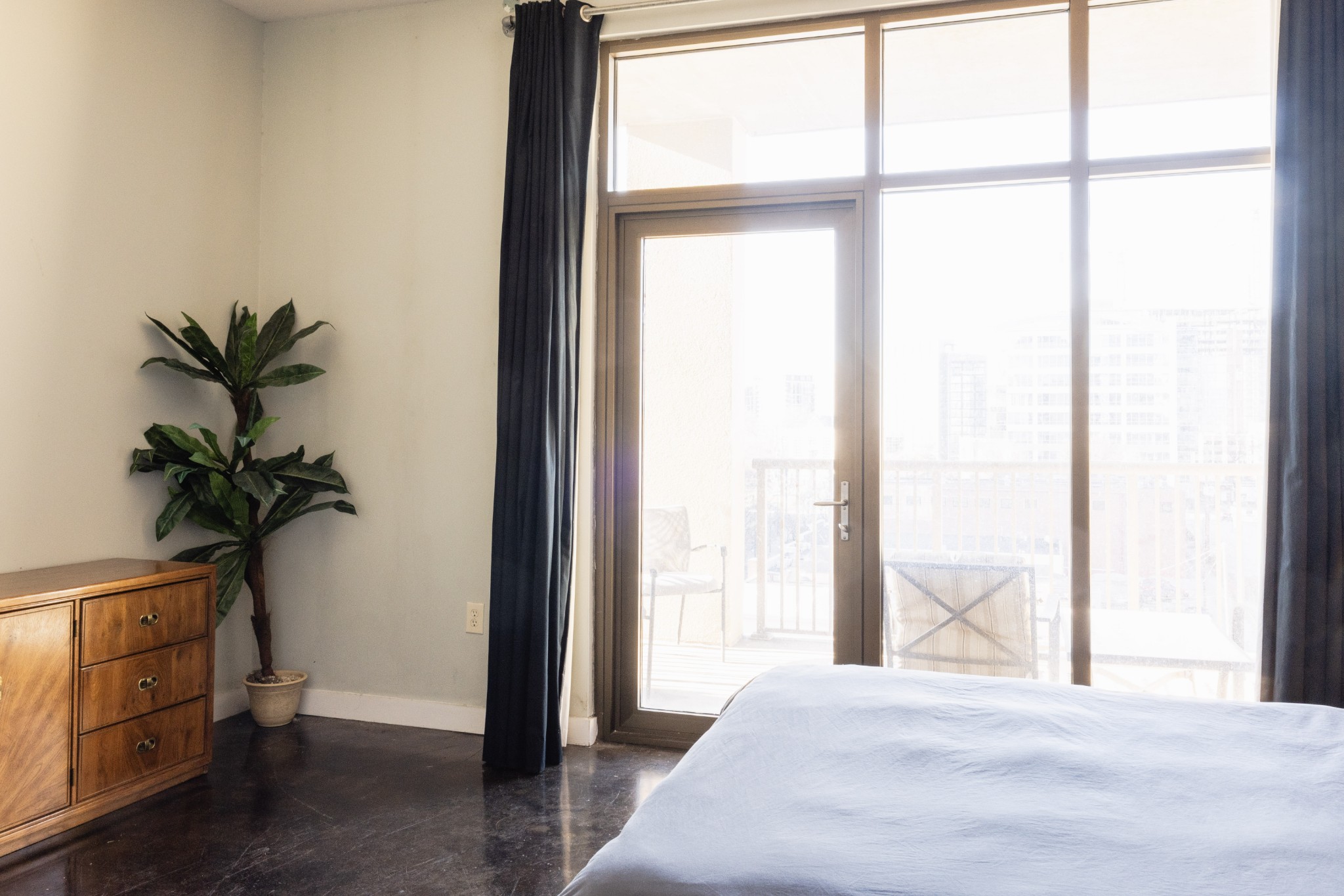 1510 Demonbreun St Unit: 910