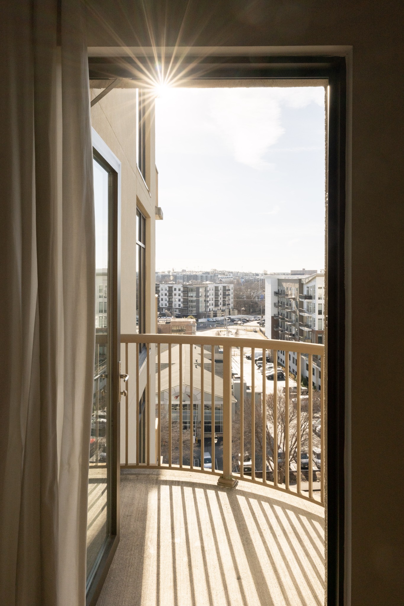 1510 Demonbreun St Unit: 910