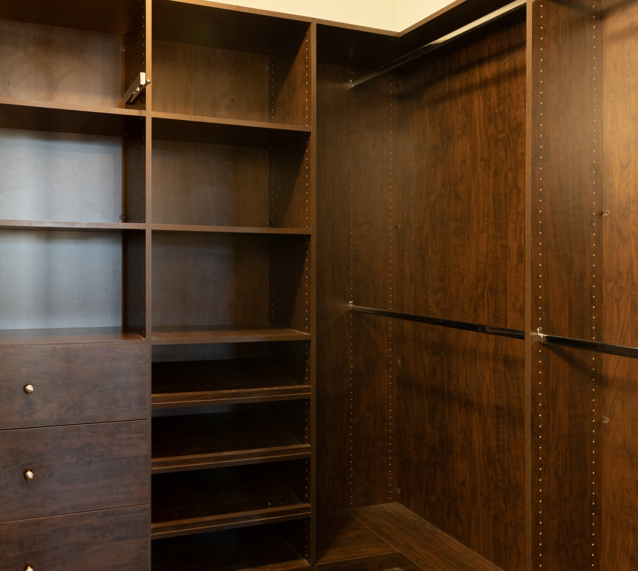 1510 Demonbreun St Unit: 910