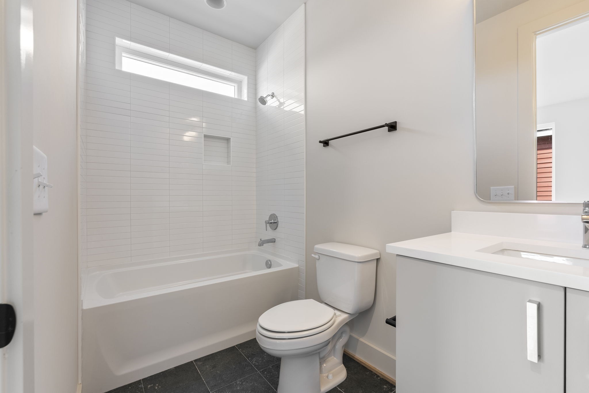100 Fairview Ct
