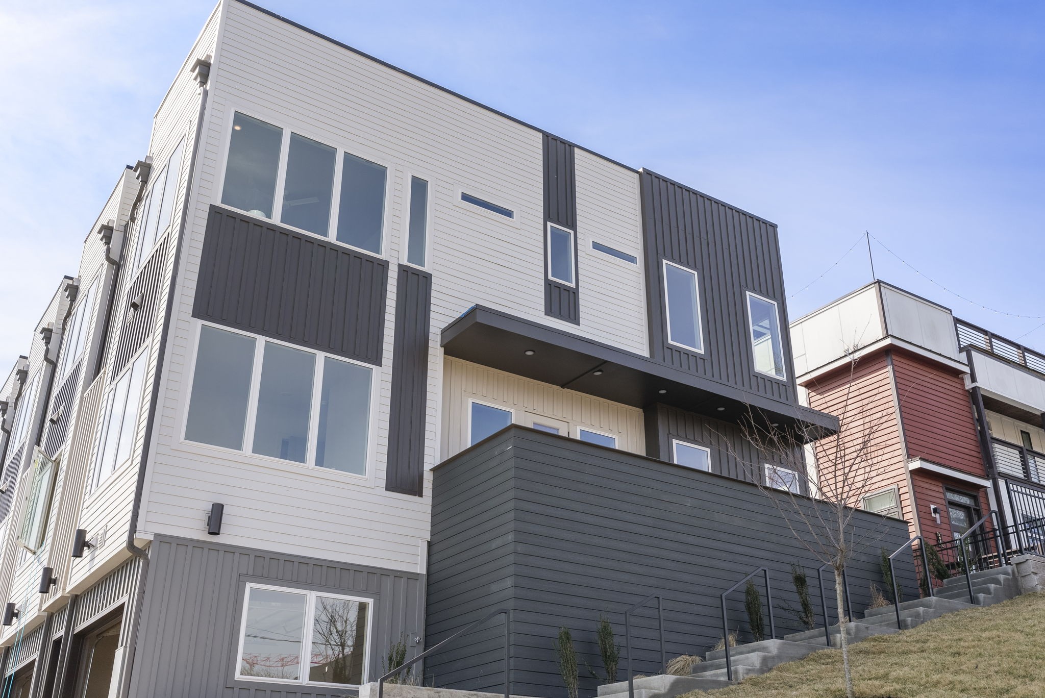 100 Fairview Ct