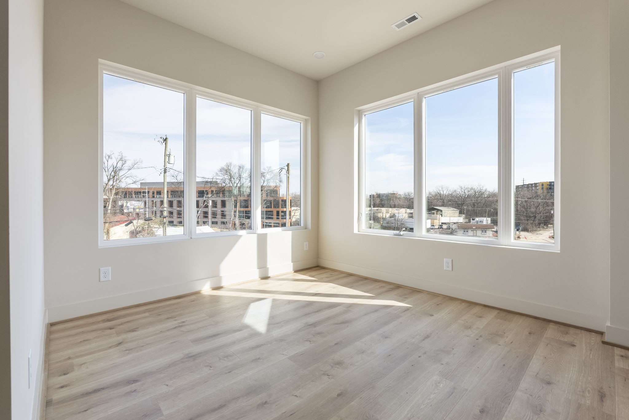 100 Fairview Ct
