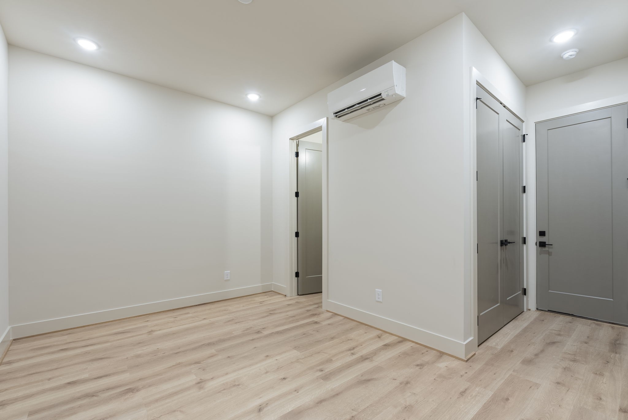 100 Fairview Ct