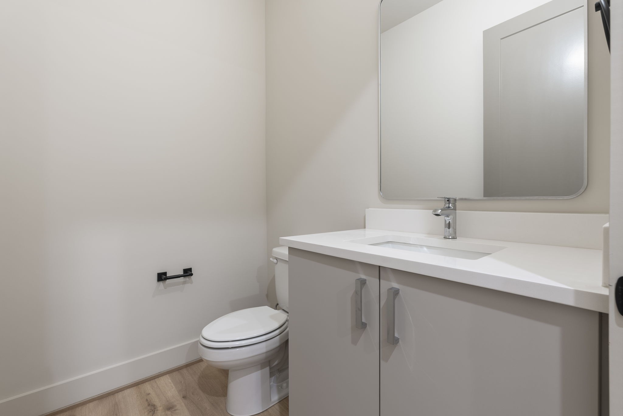 100 Fairview Ct