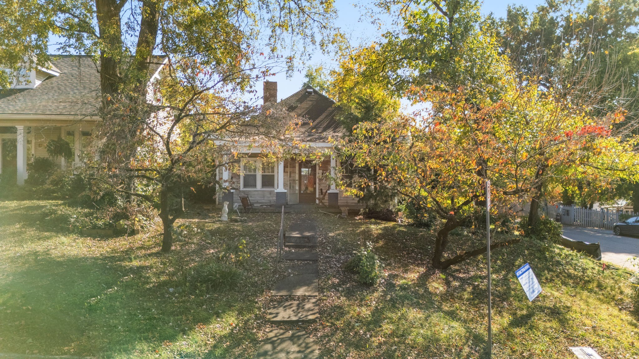 4811 Elkins Ave