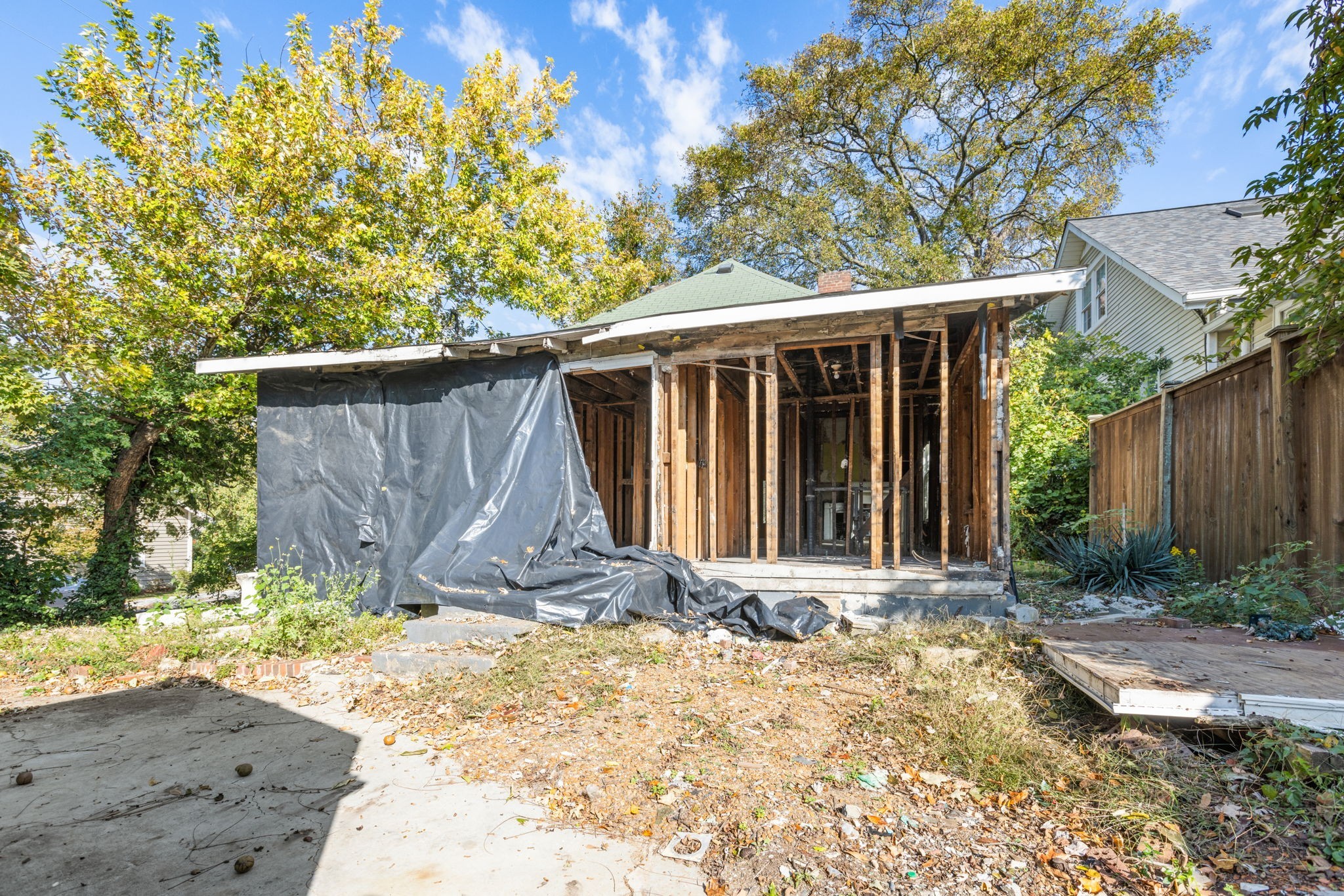 4811 Elkins Ave