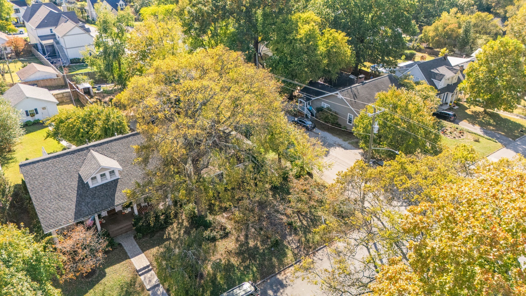4811 Elkins Ave