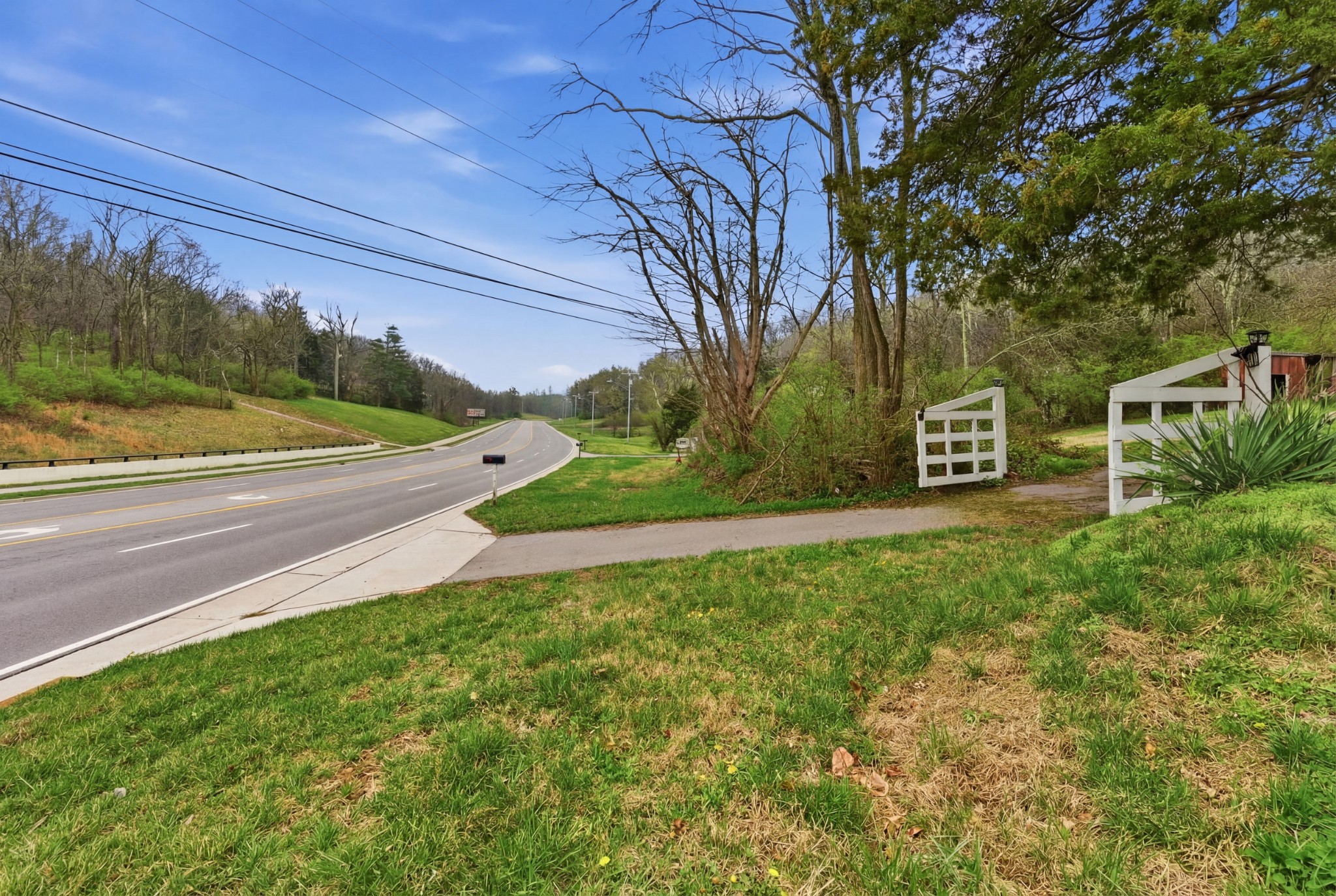 1447 Franklin Rd