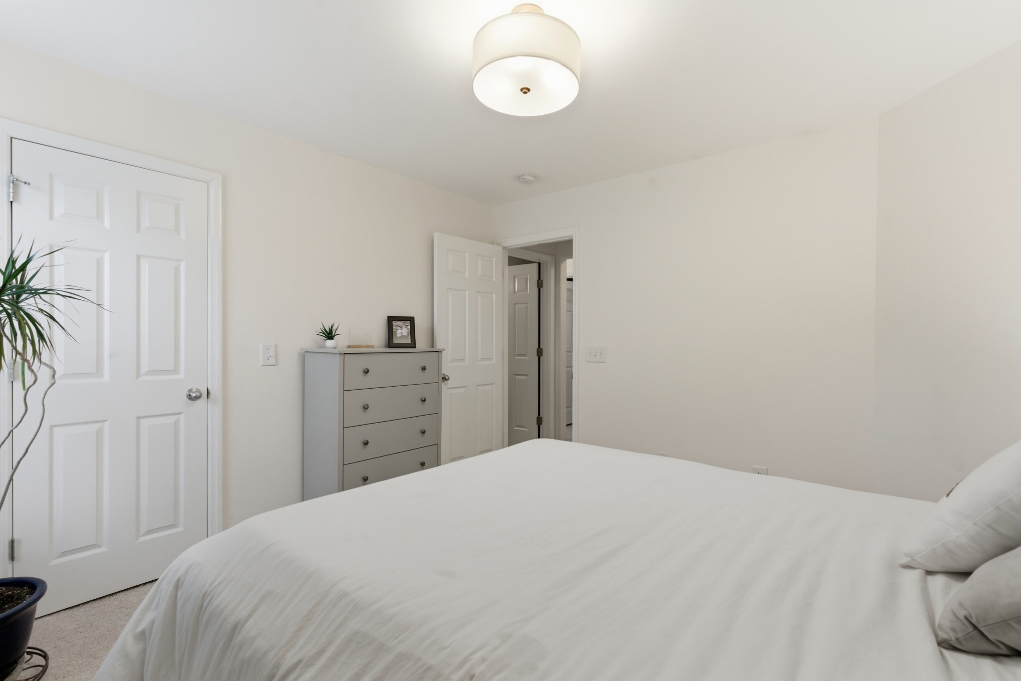 256 Cobblestone Lndg