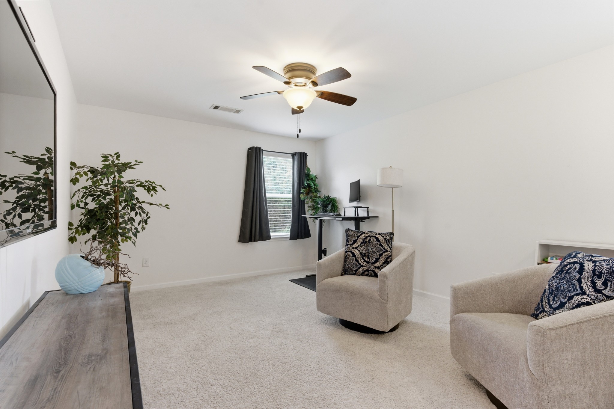 256 Cobblestone Lndg