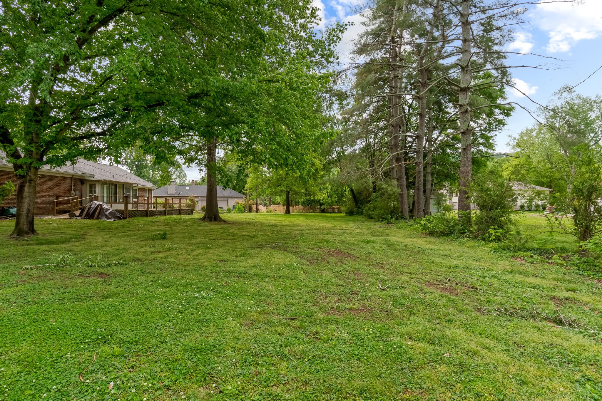 1937 Rosewood Valley Dr