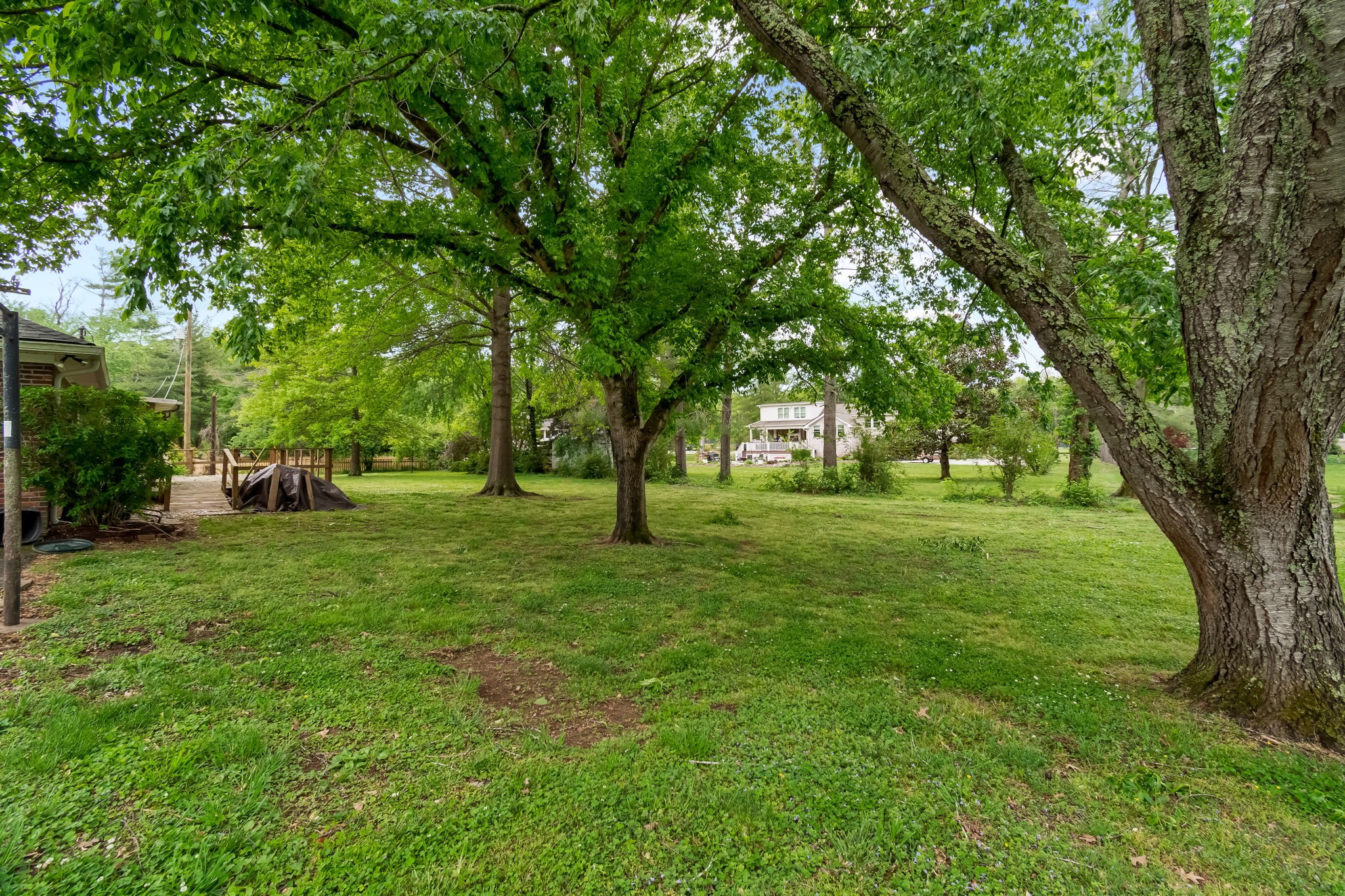 1937 Rosewood Valley Dr