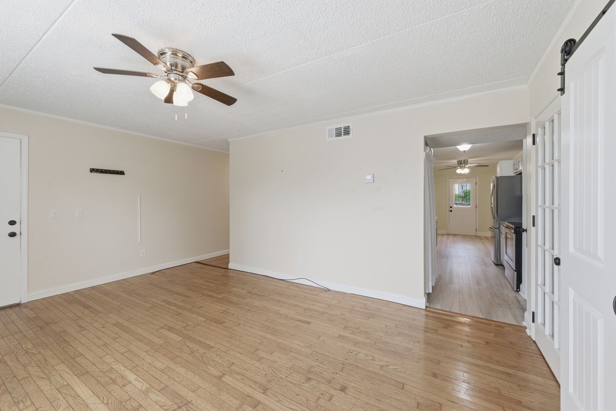 924 Coarsey Dr