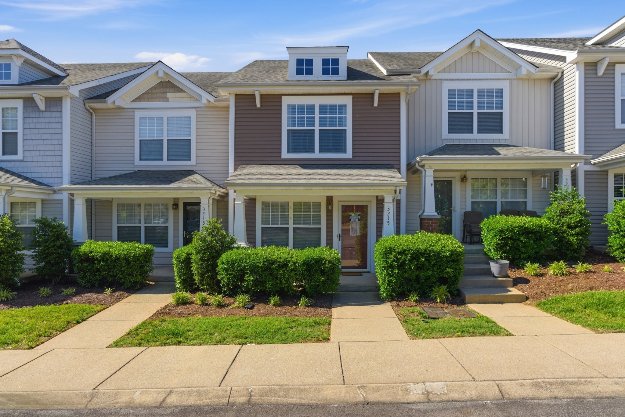 3215 Harpeth Springs Dr