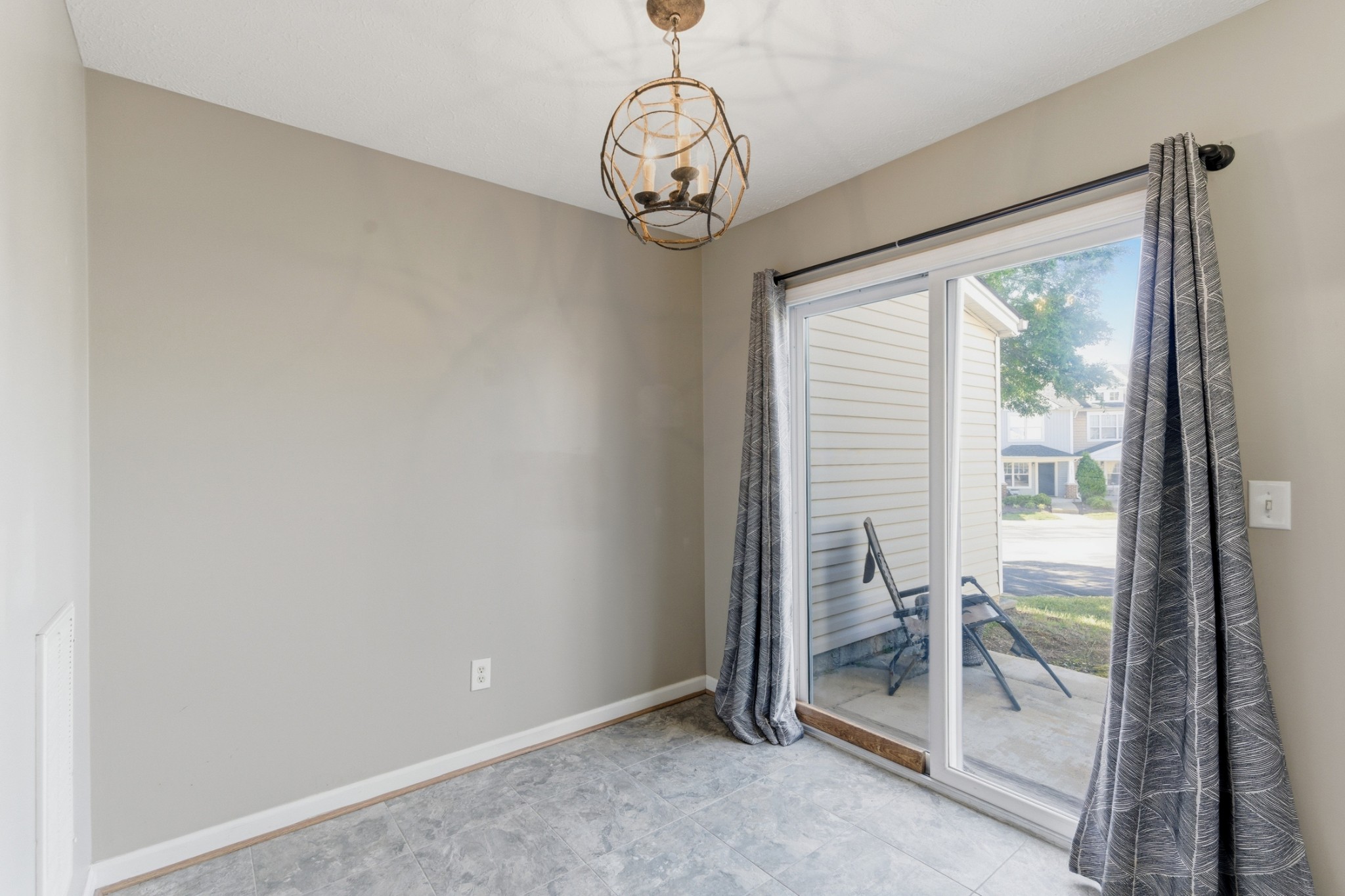 3215 Harpeth Springs Dr