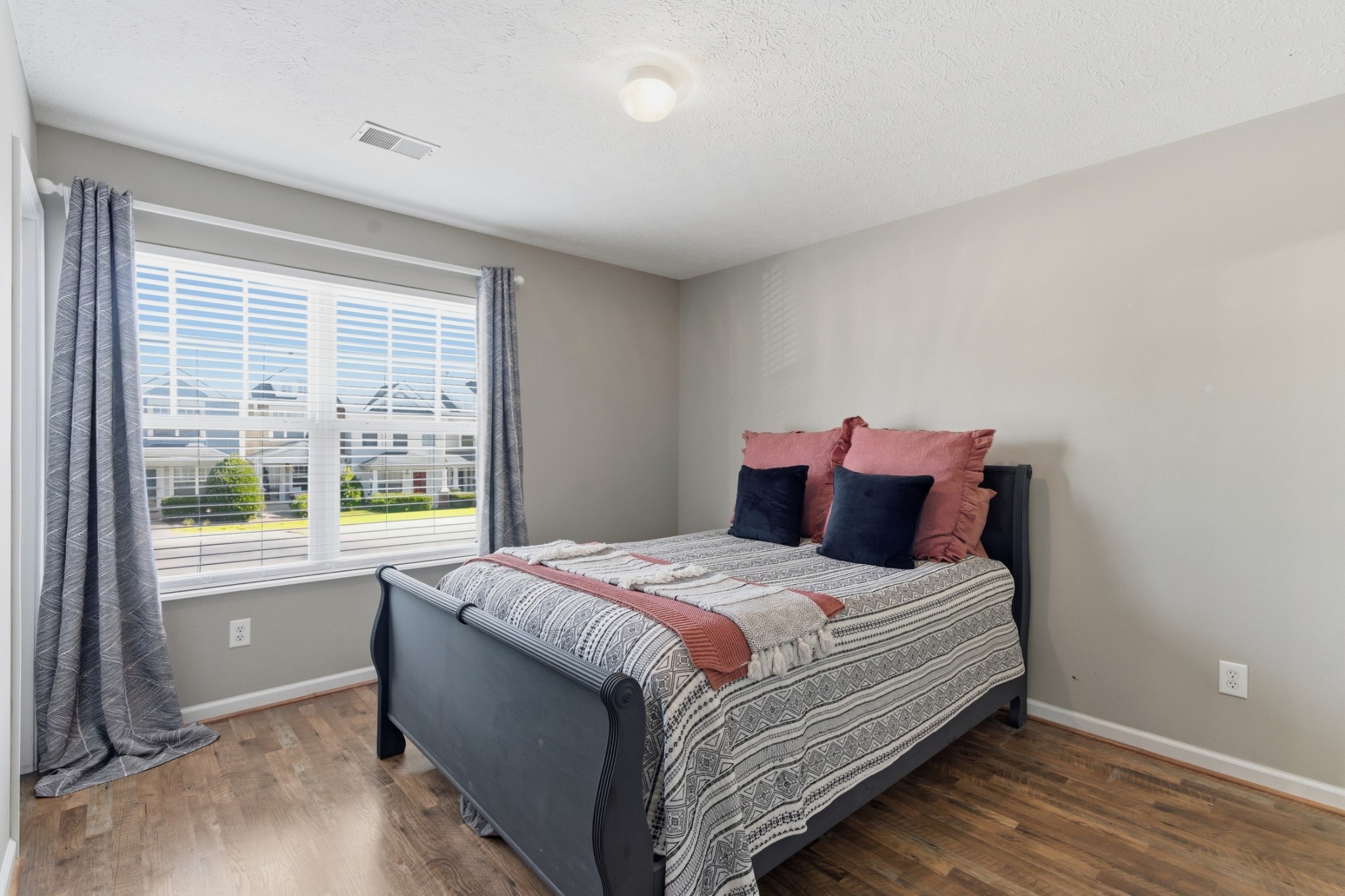3215 Harpeth Springs Dr