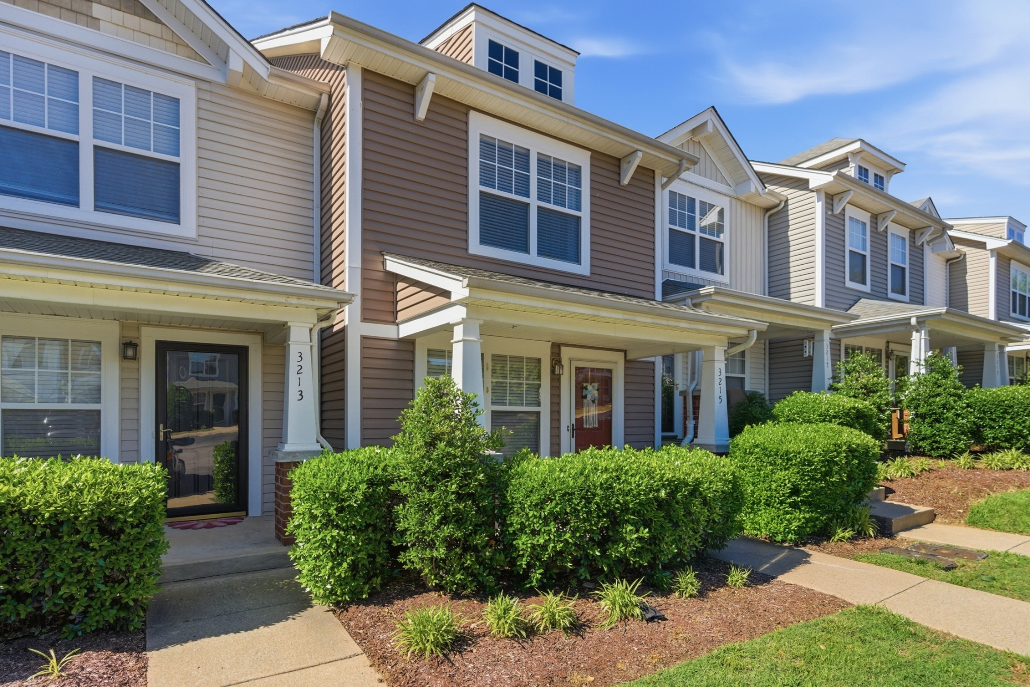 3215 Harpeth Springs Dr