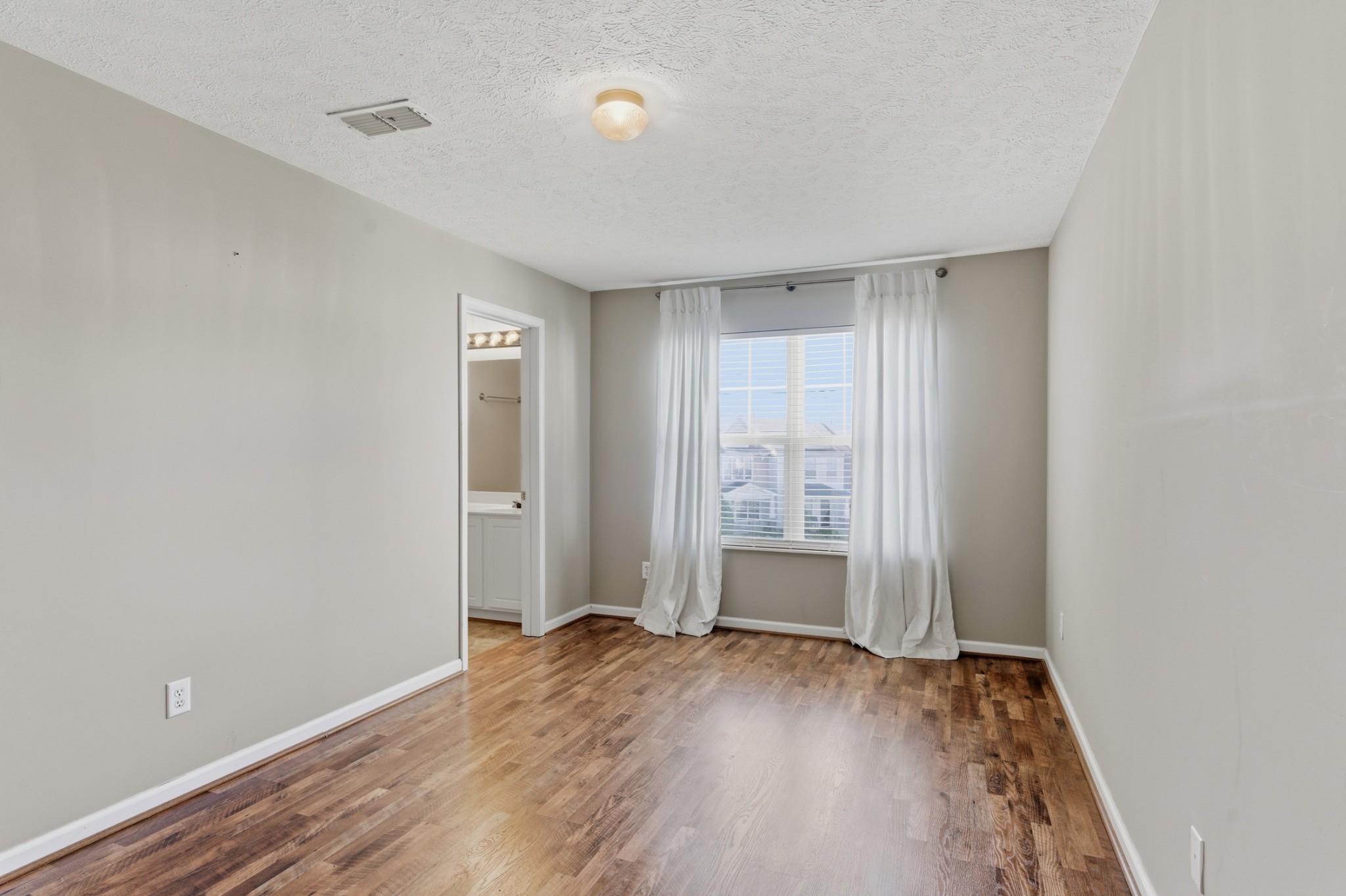 3215 Harpeth Springs Dr