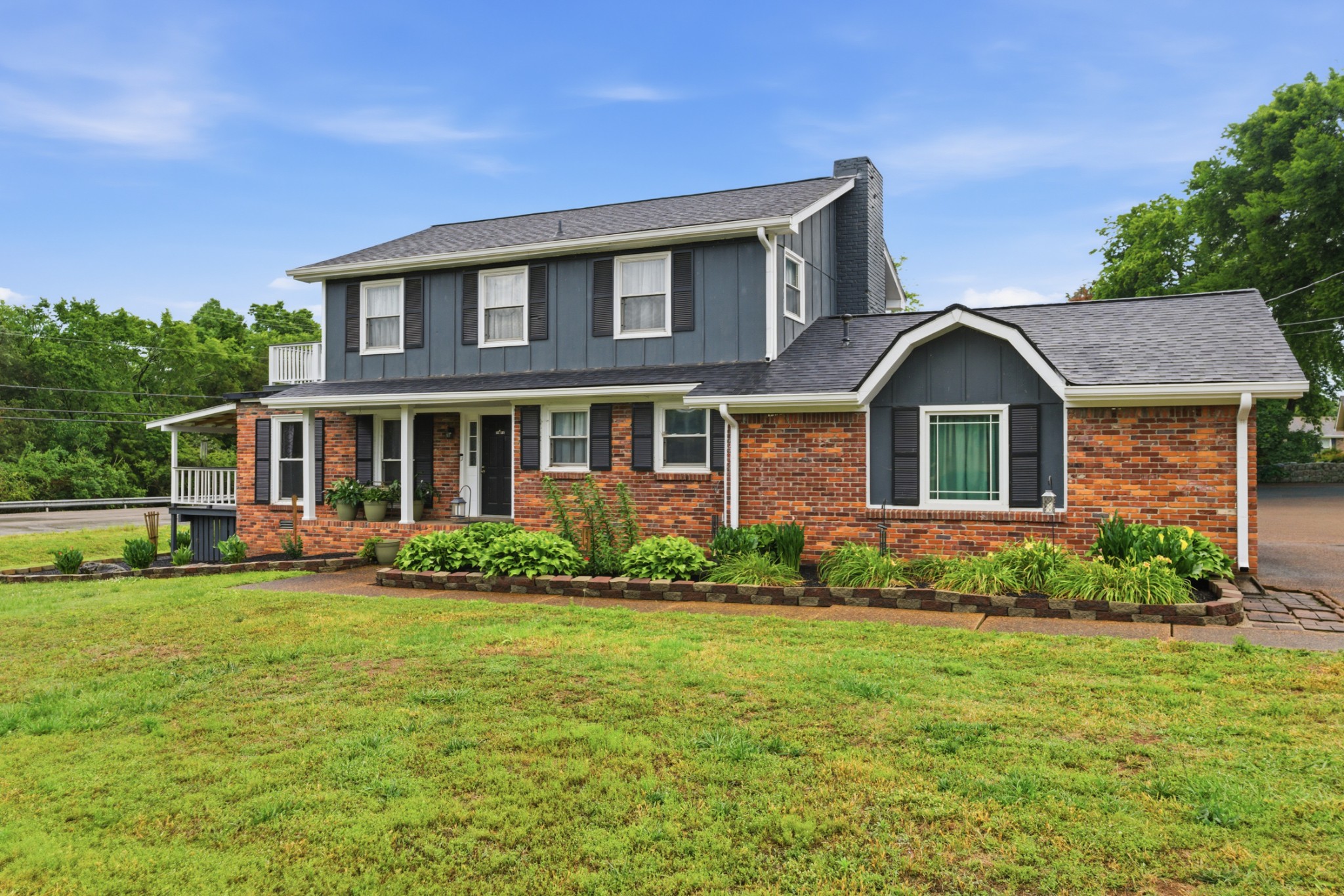 3744 Anderson Rd