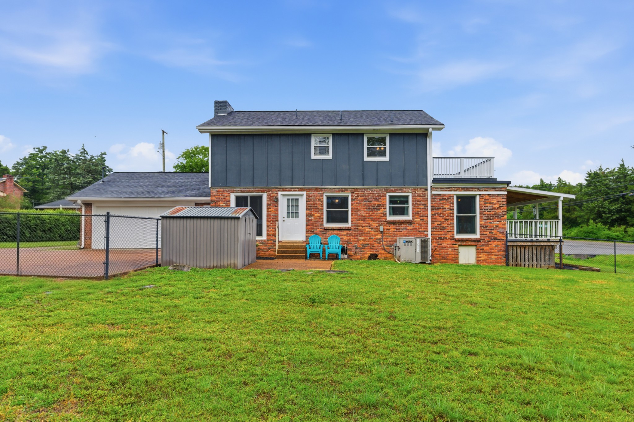 3744 Anderson Rd