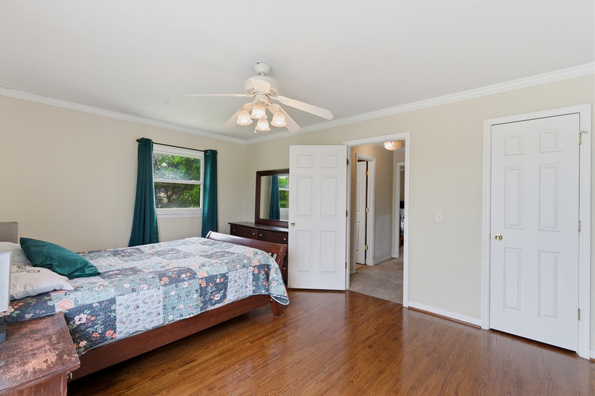 3744 Anderson Rd