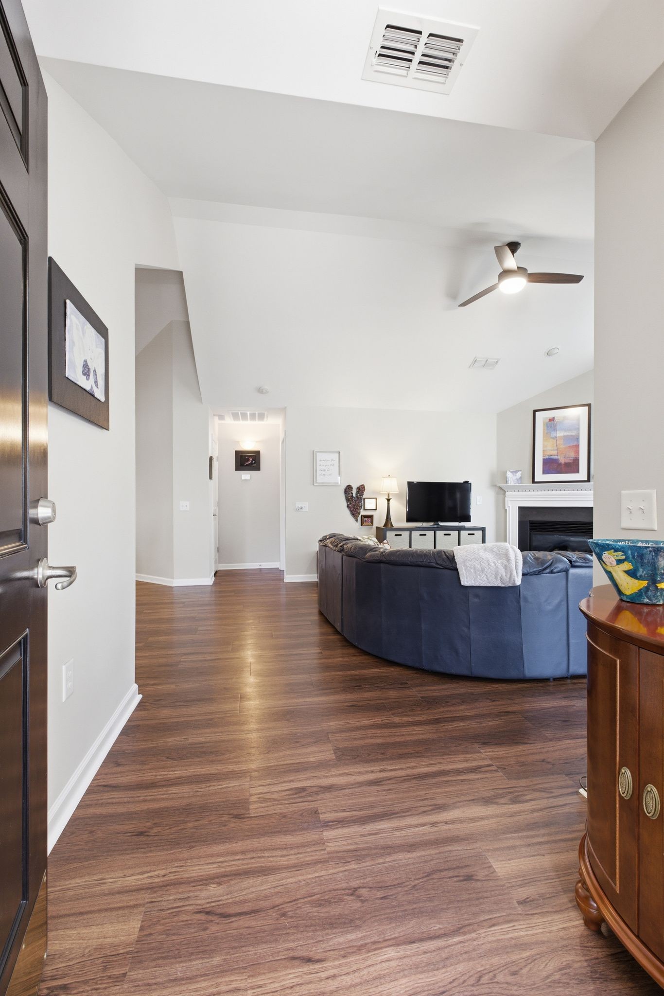 825 Browns Ln Unit: 1602