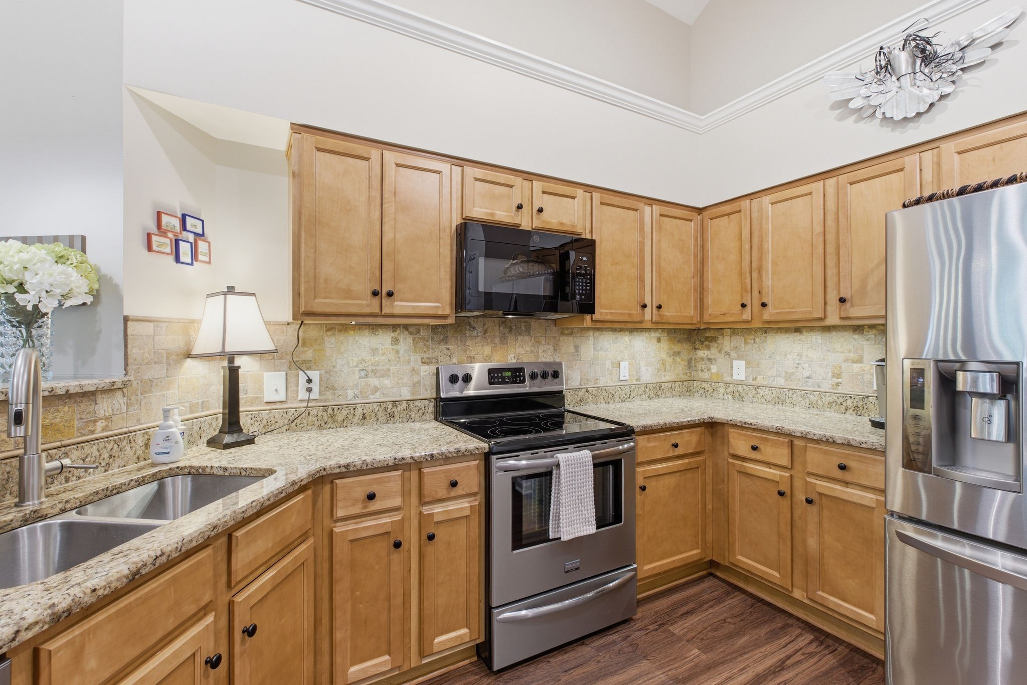 825 Browns Ln Unit: 1602