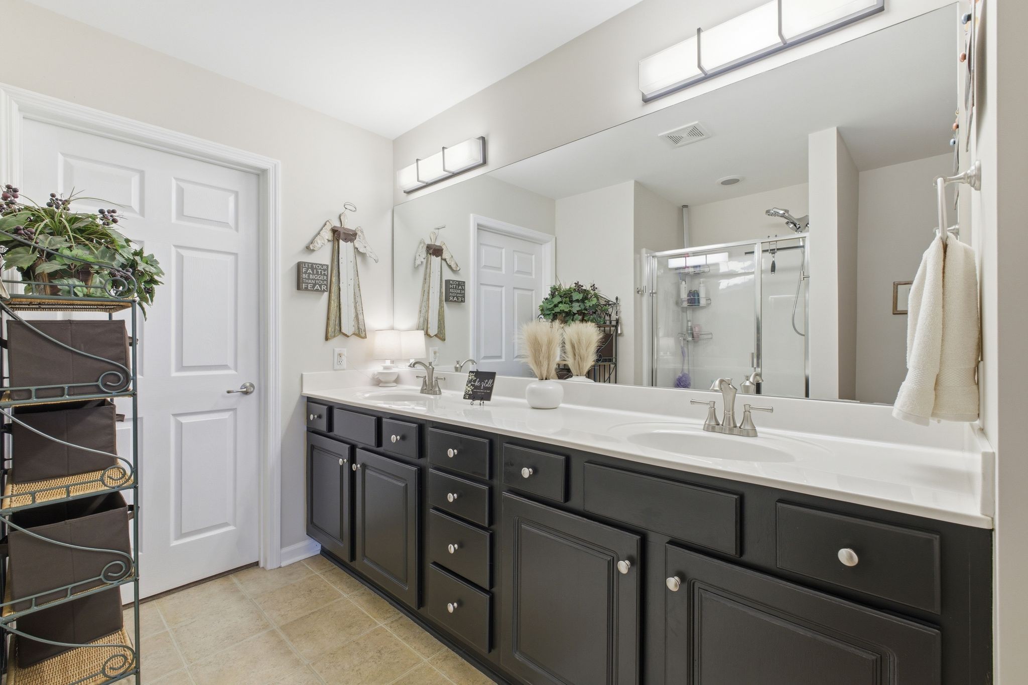 825 Browns Ln Unit: 1602