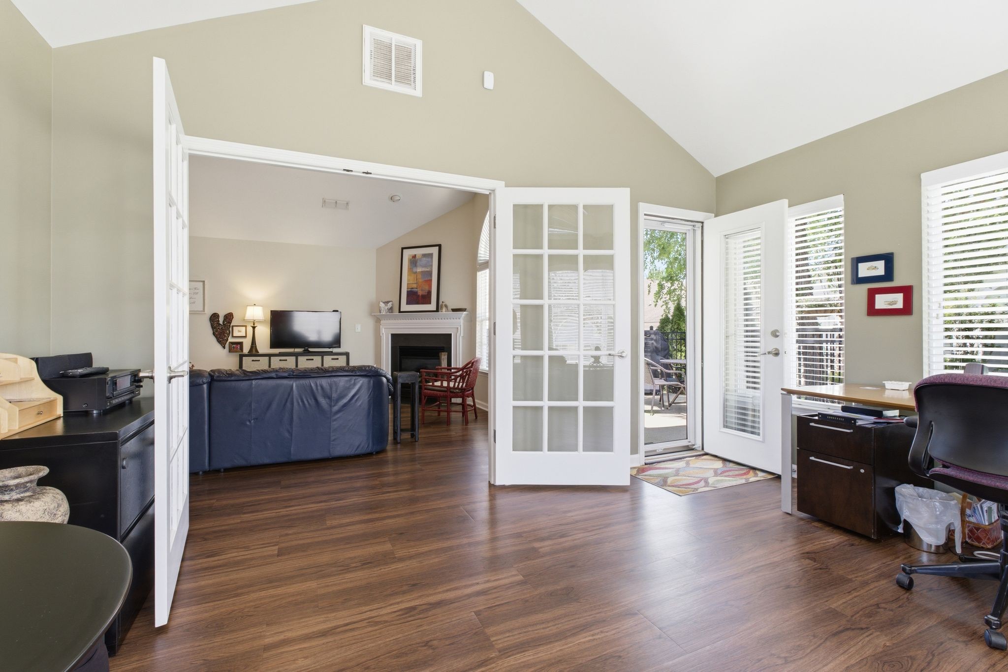 825 Browns Ln Unit: 1602