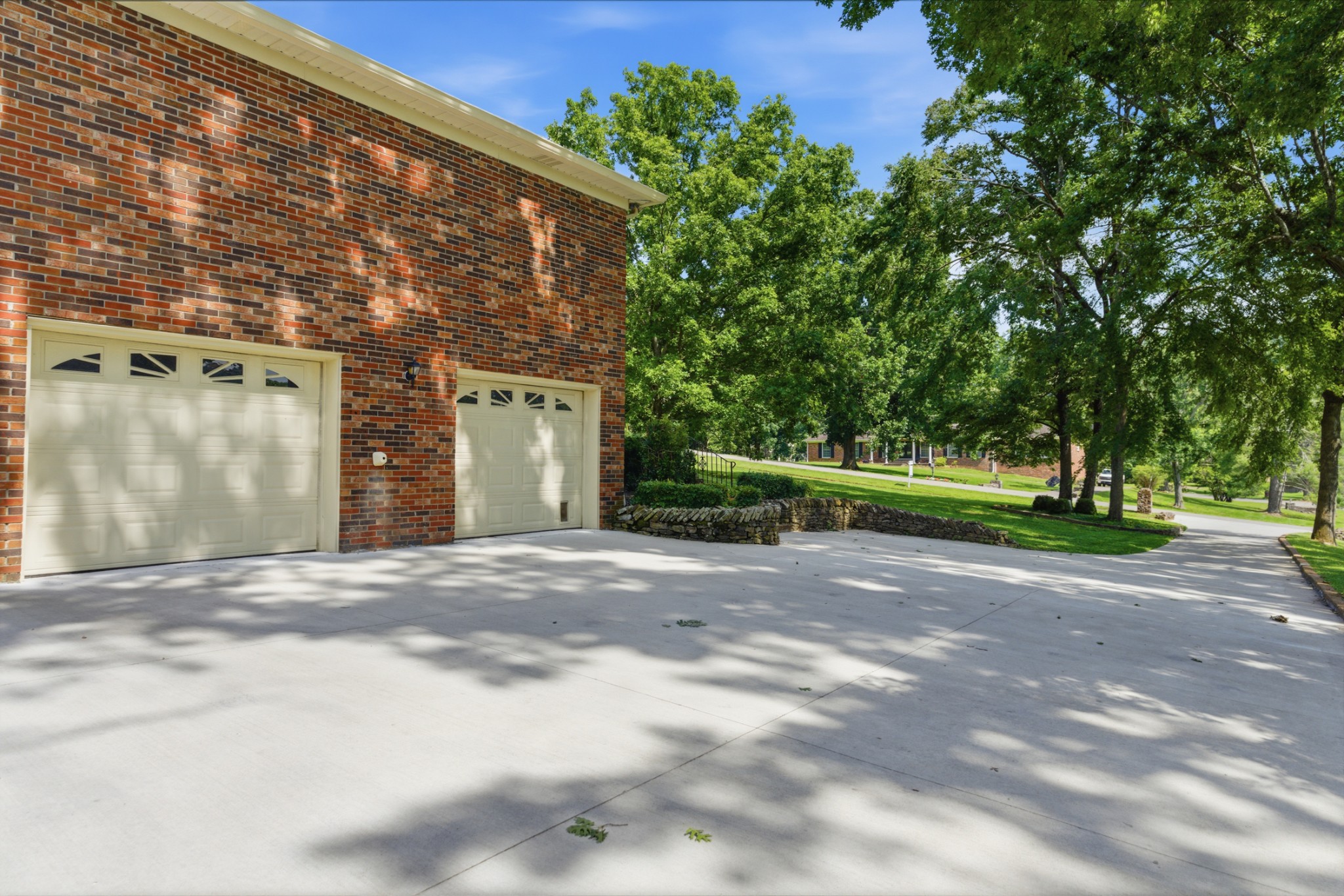 631 Forest Park Dr