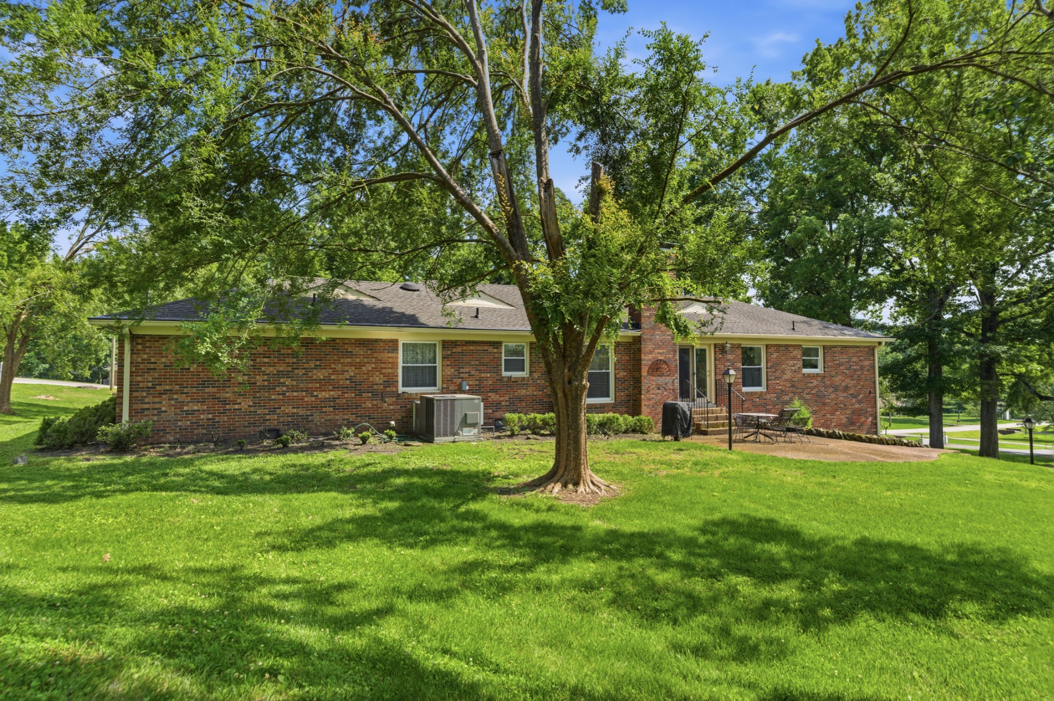 631 Forest Park Dr